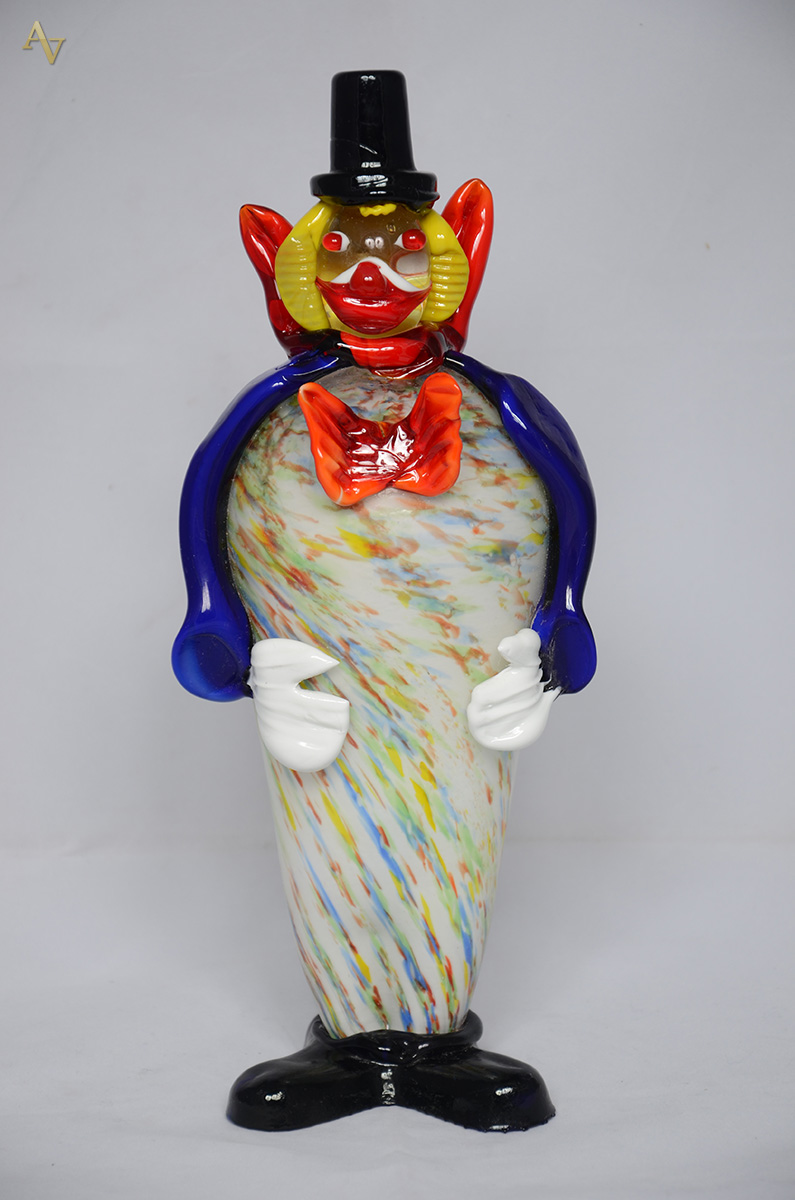 Palhaço de murano branco mesclado. Altura 32 cm.