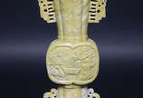 Escultura chinesa de pedra dura. Altura 40 cm. - Escultura chinesa de pedra dura. Altura 40 cm.