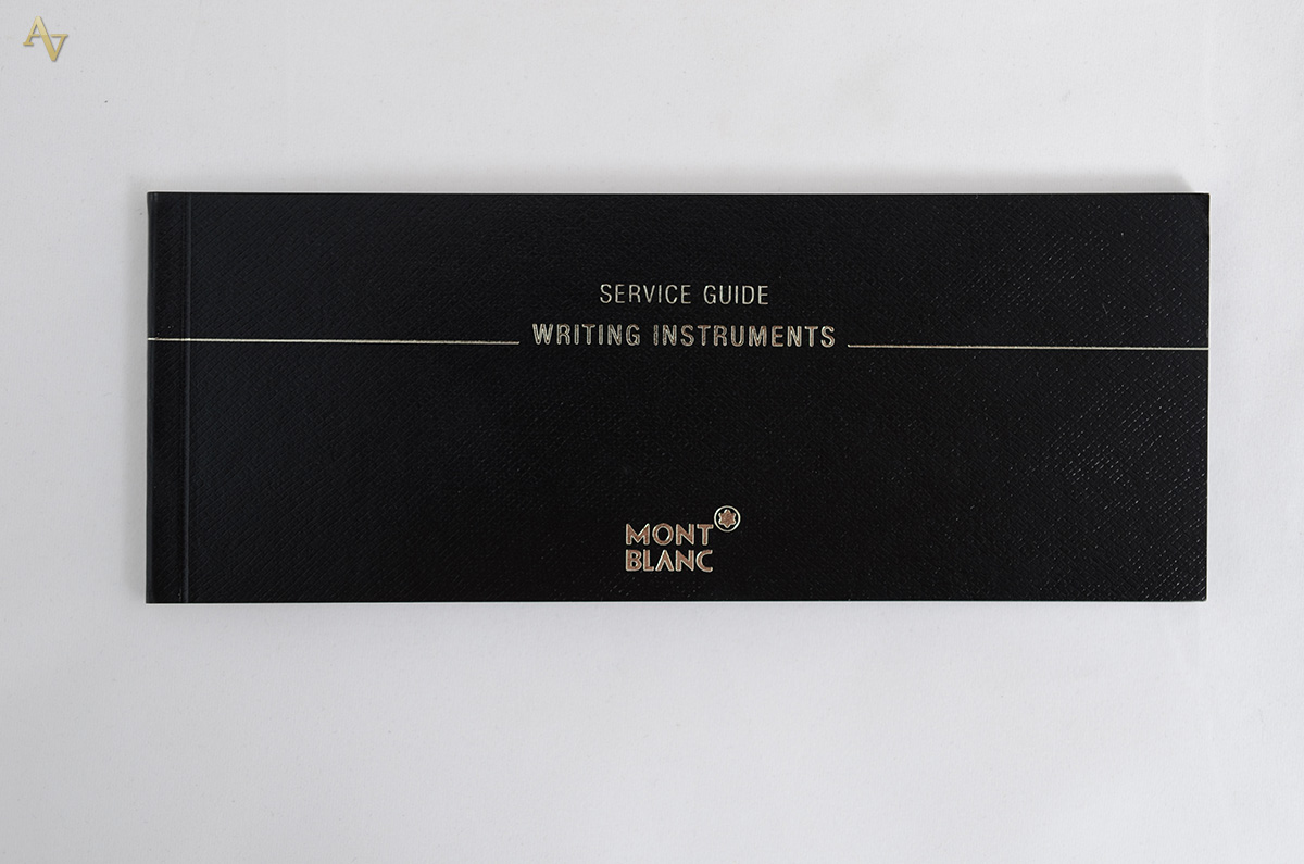 MONT BLANC - Caneta esferográfica, na caixa e com certificado. - foto 2 de 2