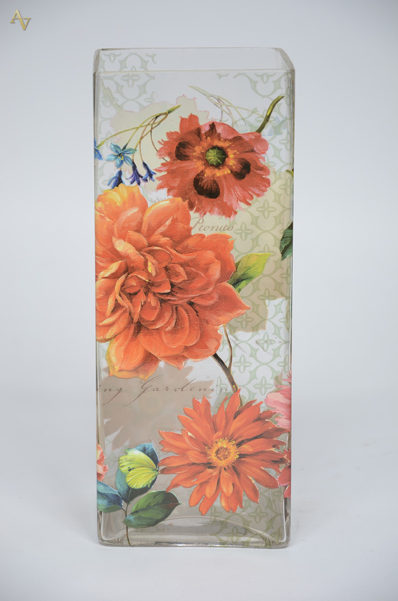 Vaso de vidro pintado com flores, de procedência italiana. Medidas 12... - foto 1 de 4