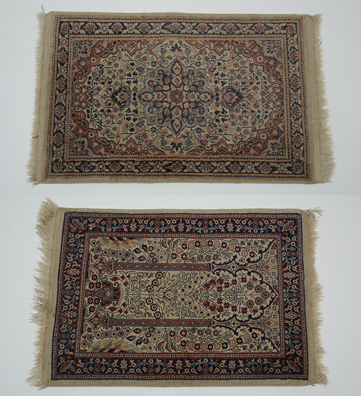 Dois tapetes Kirmanshah. Medidas 0,90 x 0,65 m e 0,95 x 0,63 m.