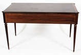 Mesa de escritório de jacarandá, com 5 gavetas ... - Mesa de escritório de jacarandá, com 5 gavetas , estilo ingles.