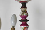 Lustre de metal para 5 luzes com detalhes em po... - Lustre de metal para 5 luzes com detalhes em porcelana floral