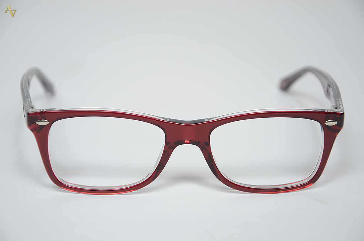 RAY BAN - Armação para óculos de grau. - foto 2 de 3