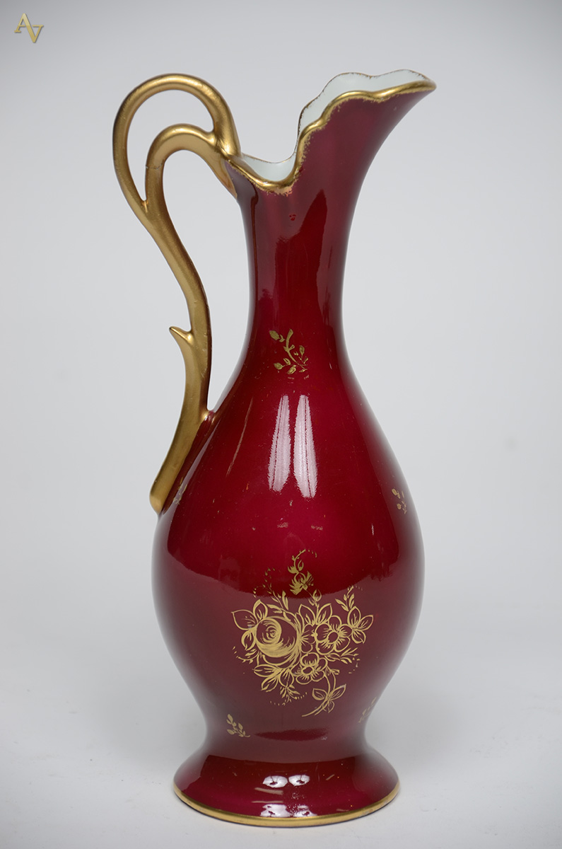 Ânfora Goudeville Limoges decorada com flores e detalhes dourados na... - foto 2 de 2