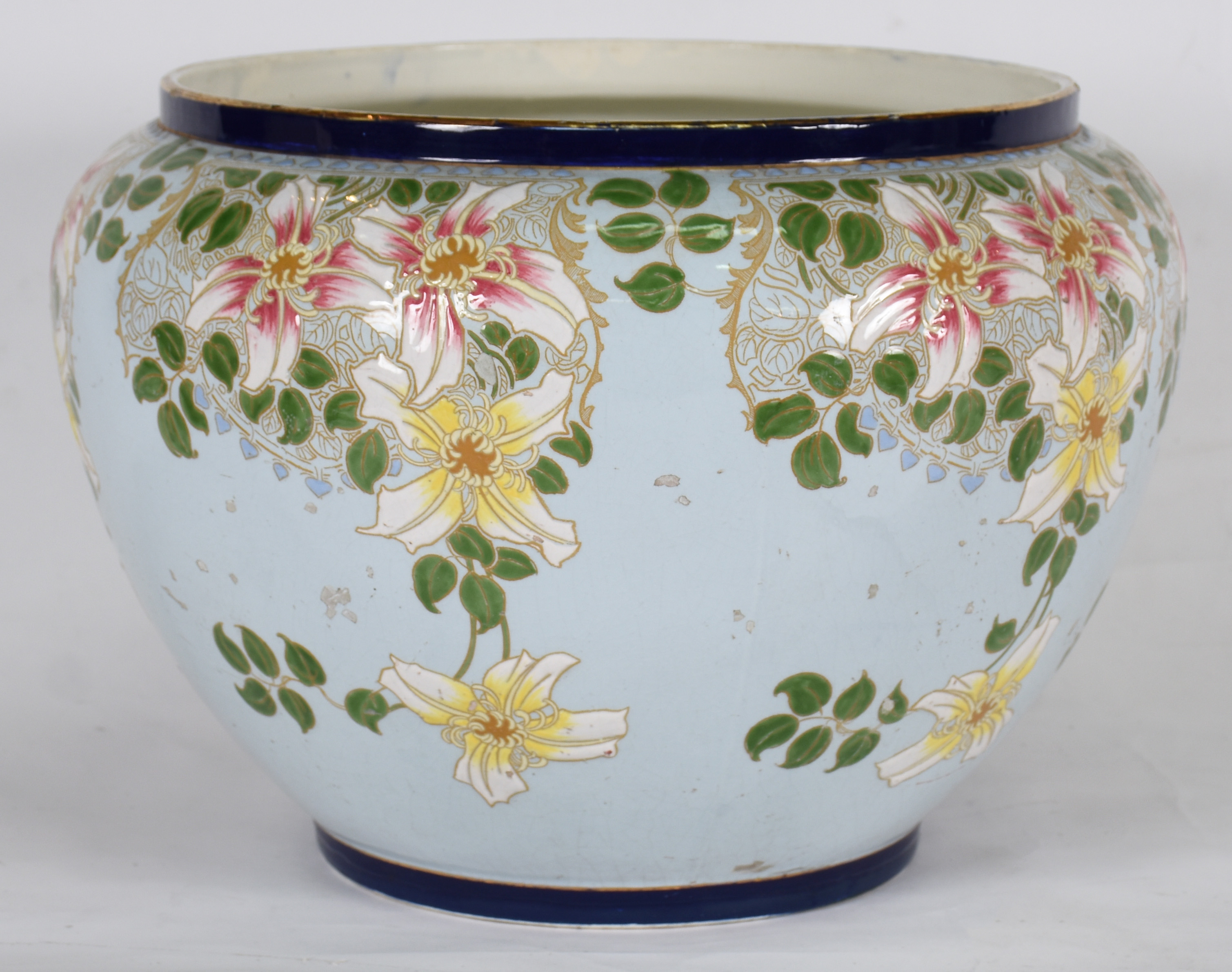 Cachepot de faiança europeia decorada em policromia floral - foto 4 de 6