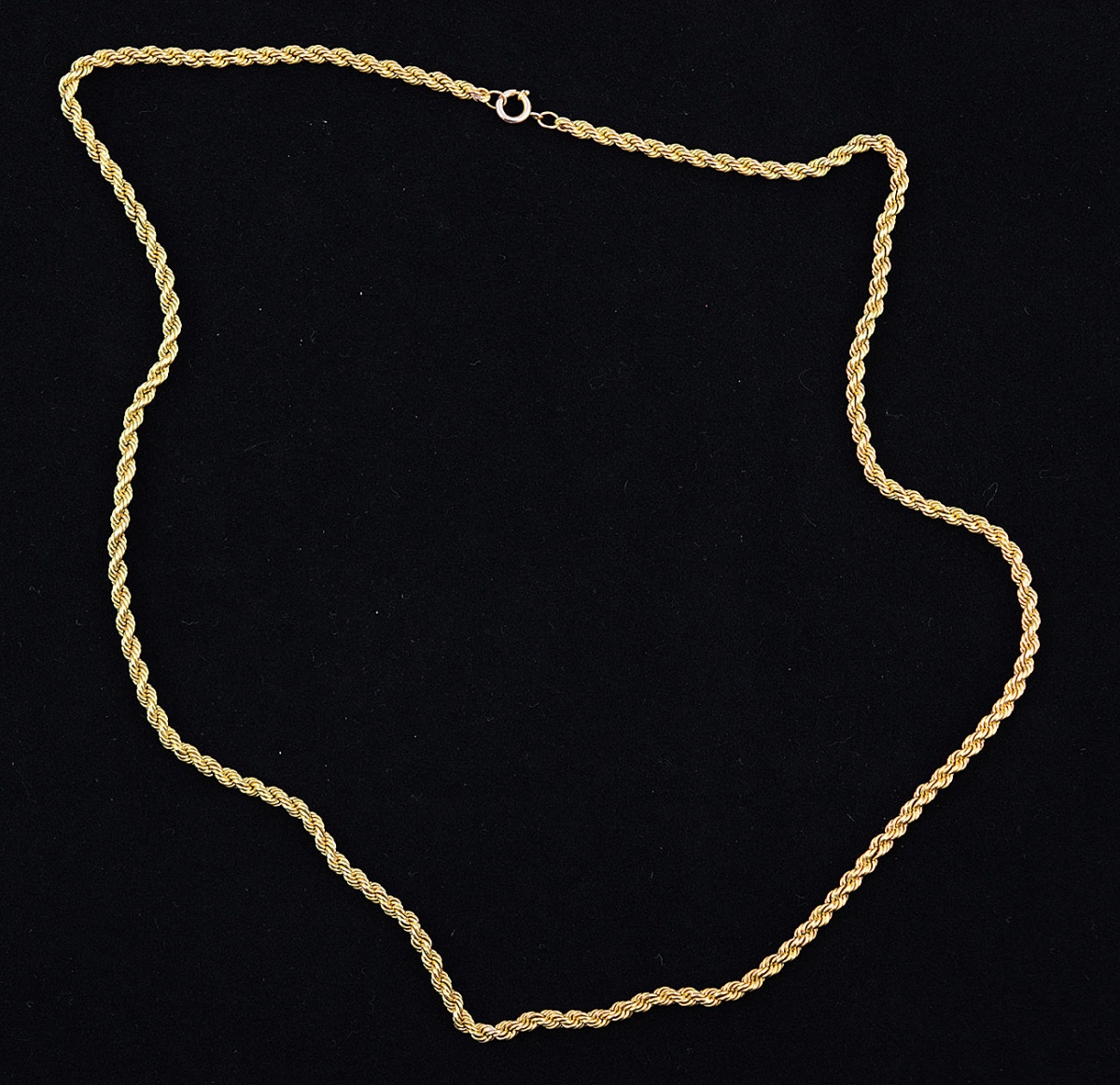 Colar de ouro amarelo 18 k modelo torçade. Peso total 24,7 g... - foto 1 de 2