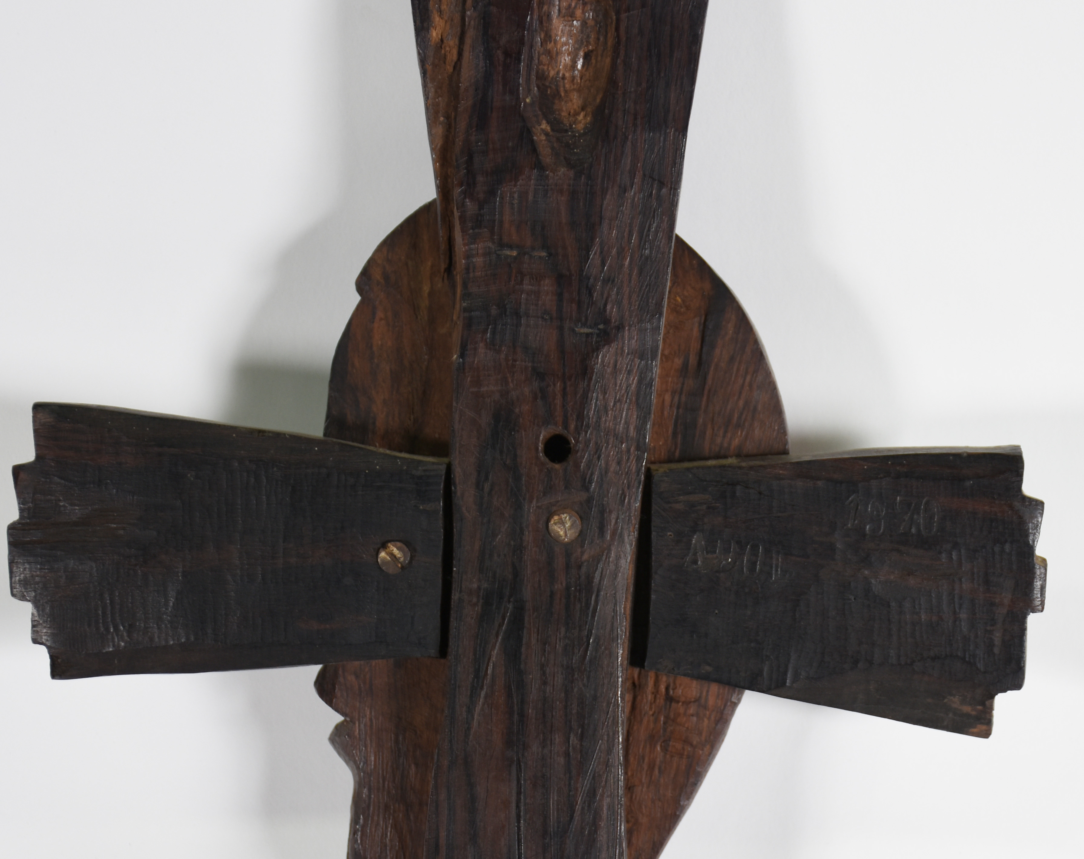 Tres peças de madeira - Arte popular , sendo: Figura de Cristo... - foto 3 de 4