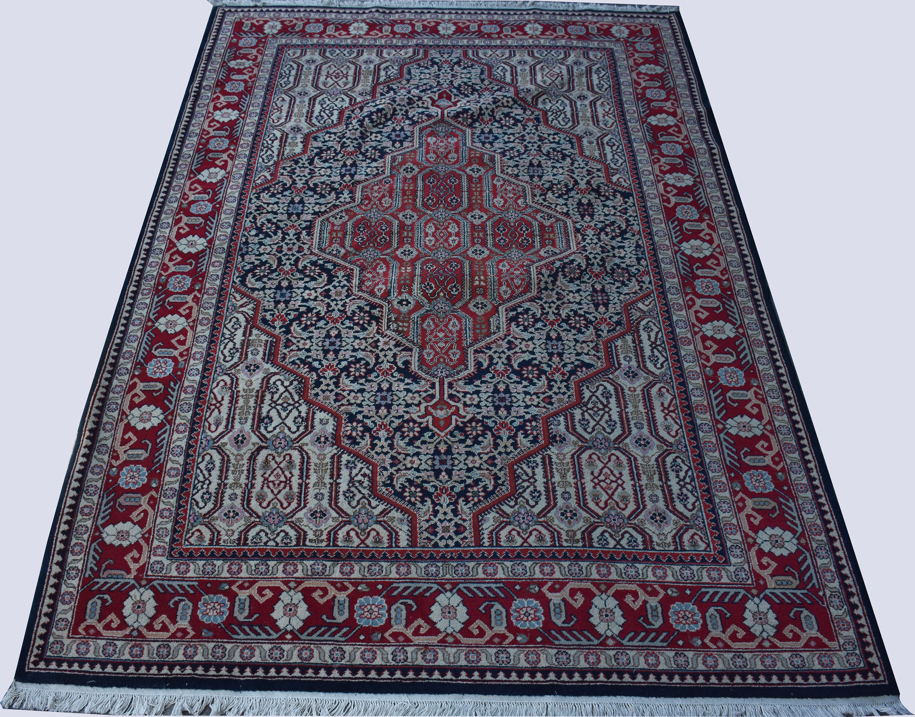 Tapete Tabriz med. 3,52 x 2,43 m.
