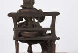 MAXIME,  La  Dévideuse  - Escultura representando menina bordando , assinada 
