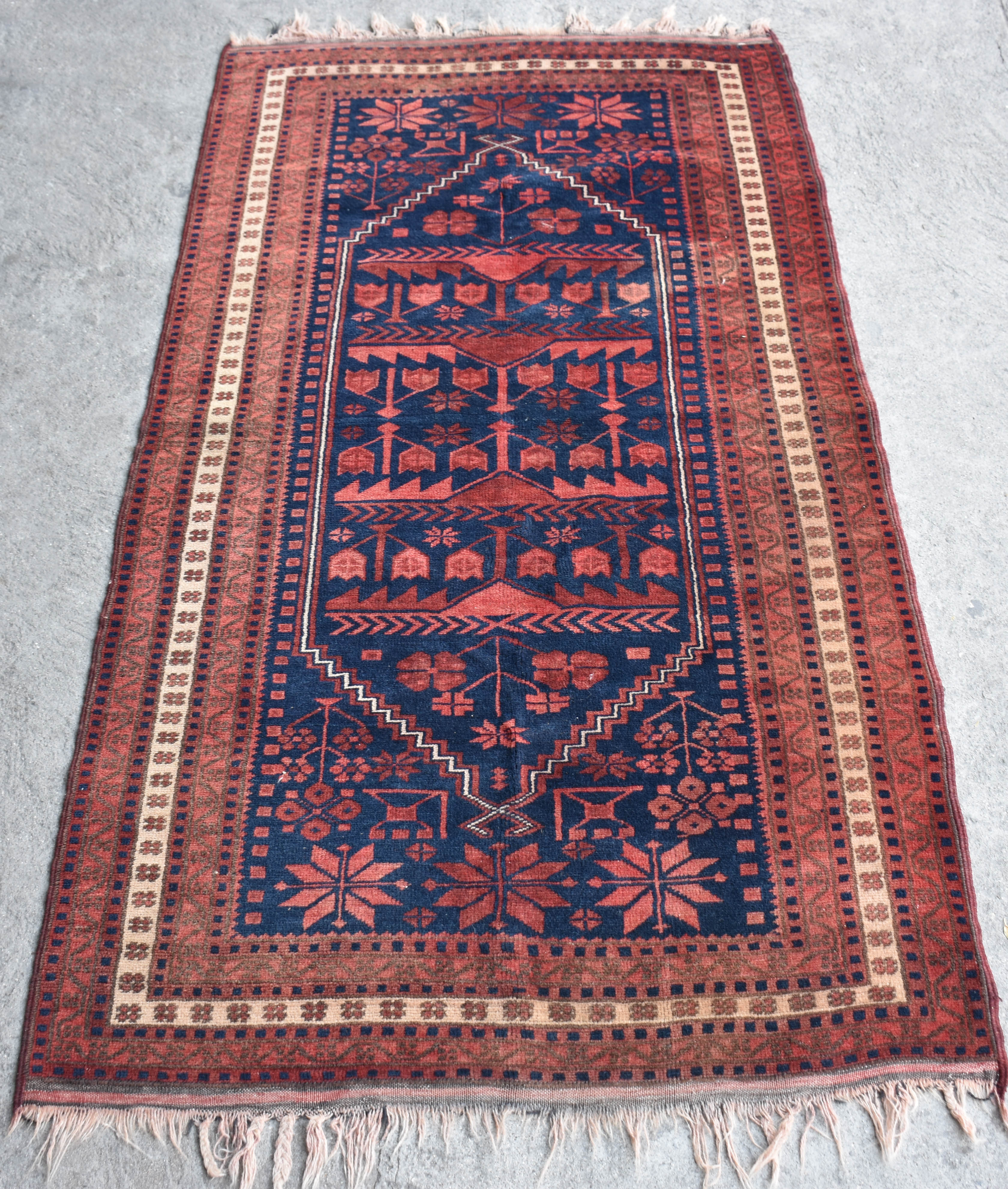 Tapete Afghan med. 1,84 x 1,03 m