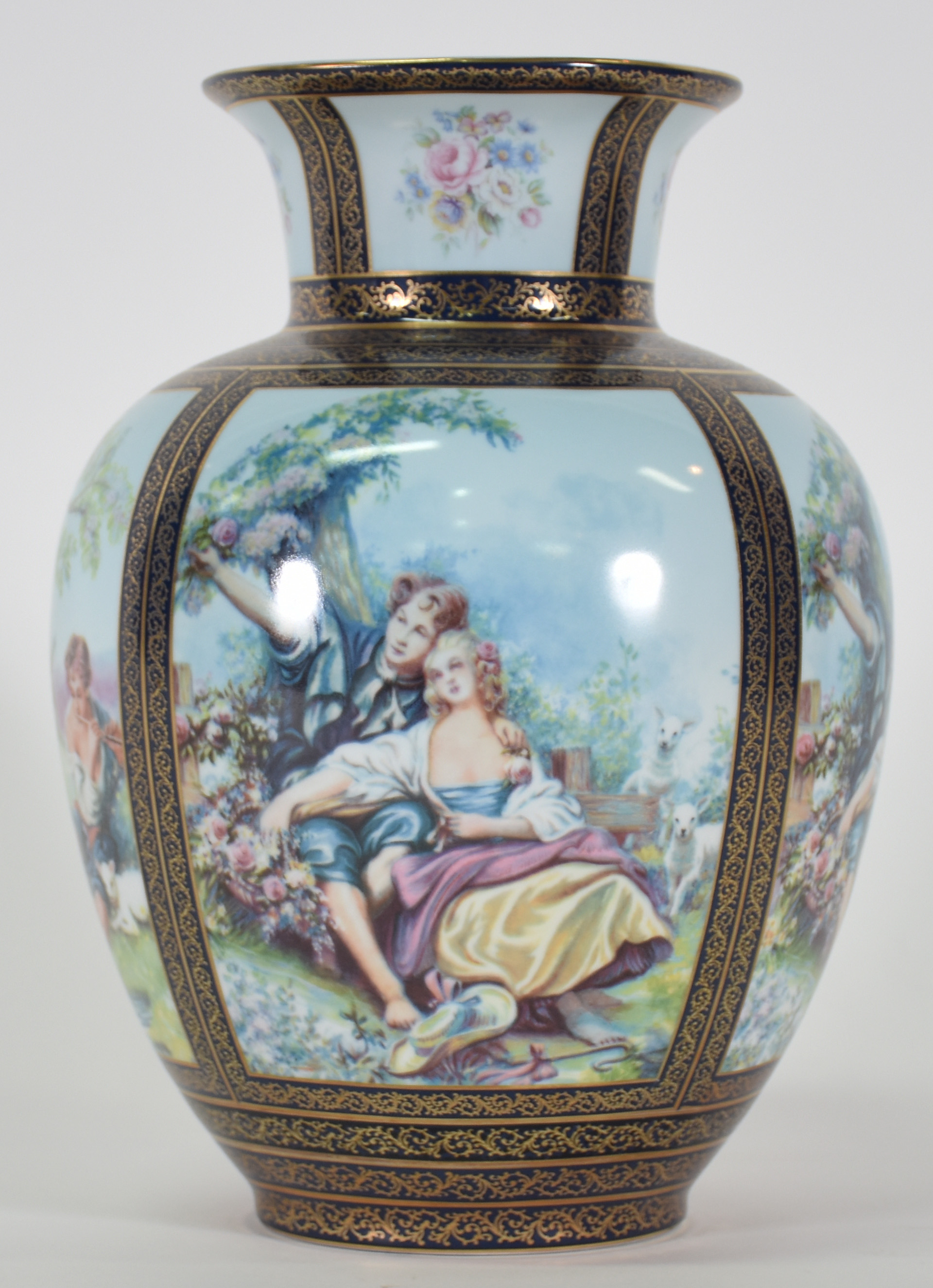 Vaso de porcelana Karat gold - foto 3 de 5