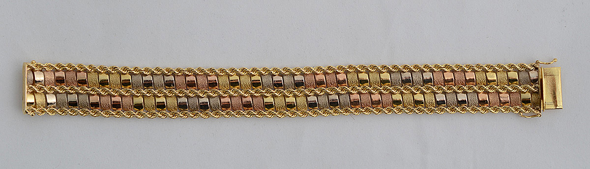 Pulseira de ouro amarelo e rosé 18 k modelo maleável. Peso total 23,5...