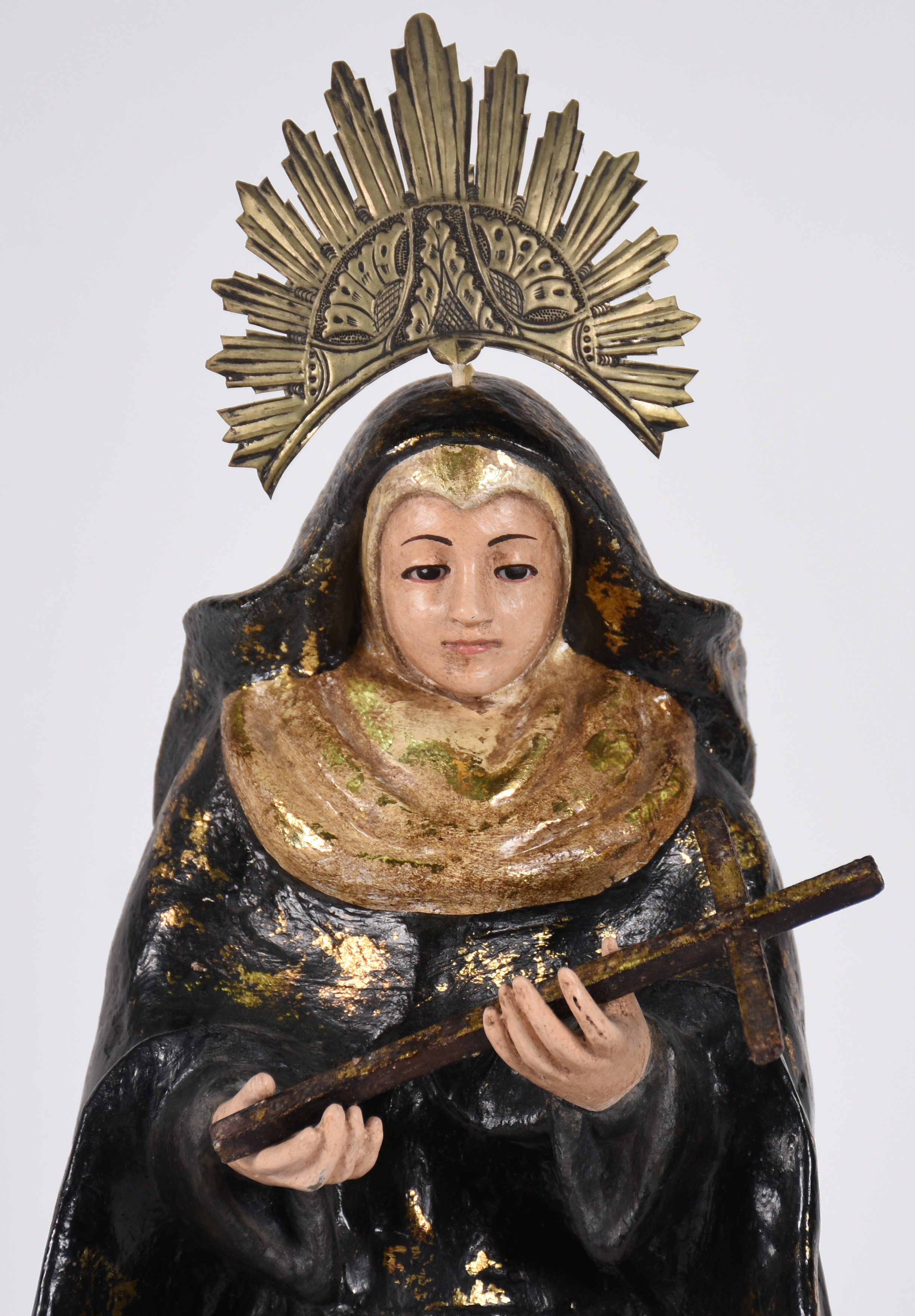 Imagem de Santa Rita de Cássia em madeira policromada - foto 2 de 3