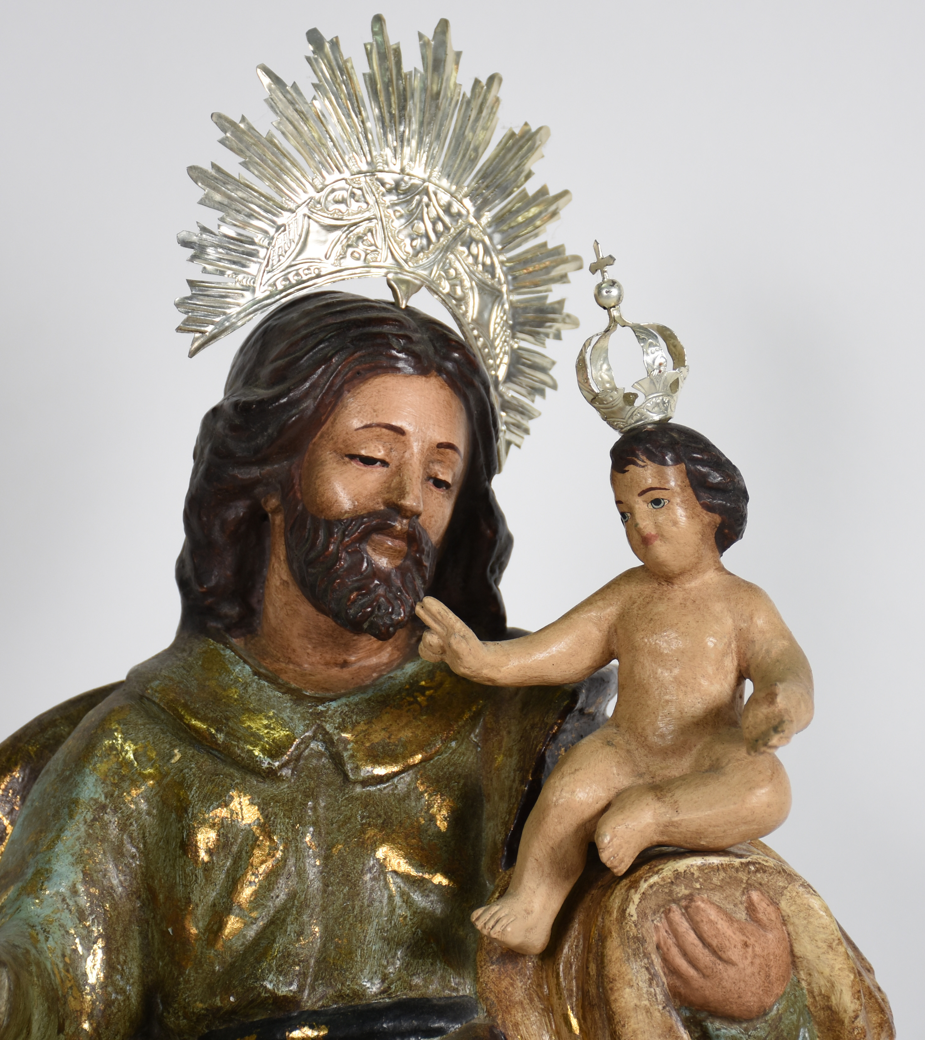 Imagem de São josé com menino em madeira policromada - foto 2 de 3