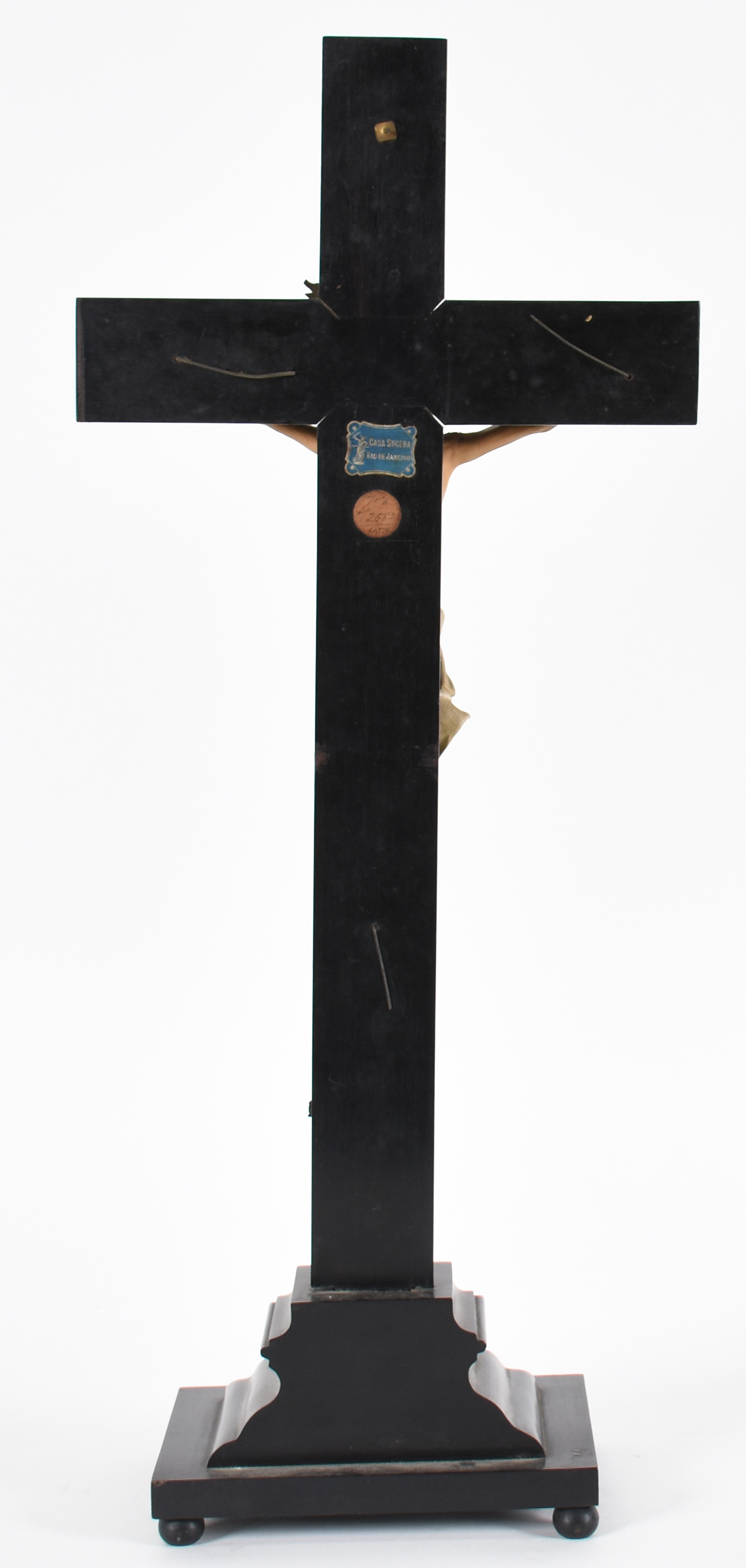 Crucifixo de madeira nobre com figura de Cristo ricamente esculpida... - foto 3 de 4