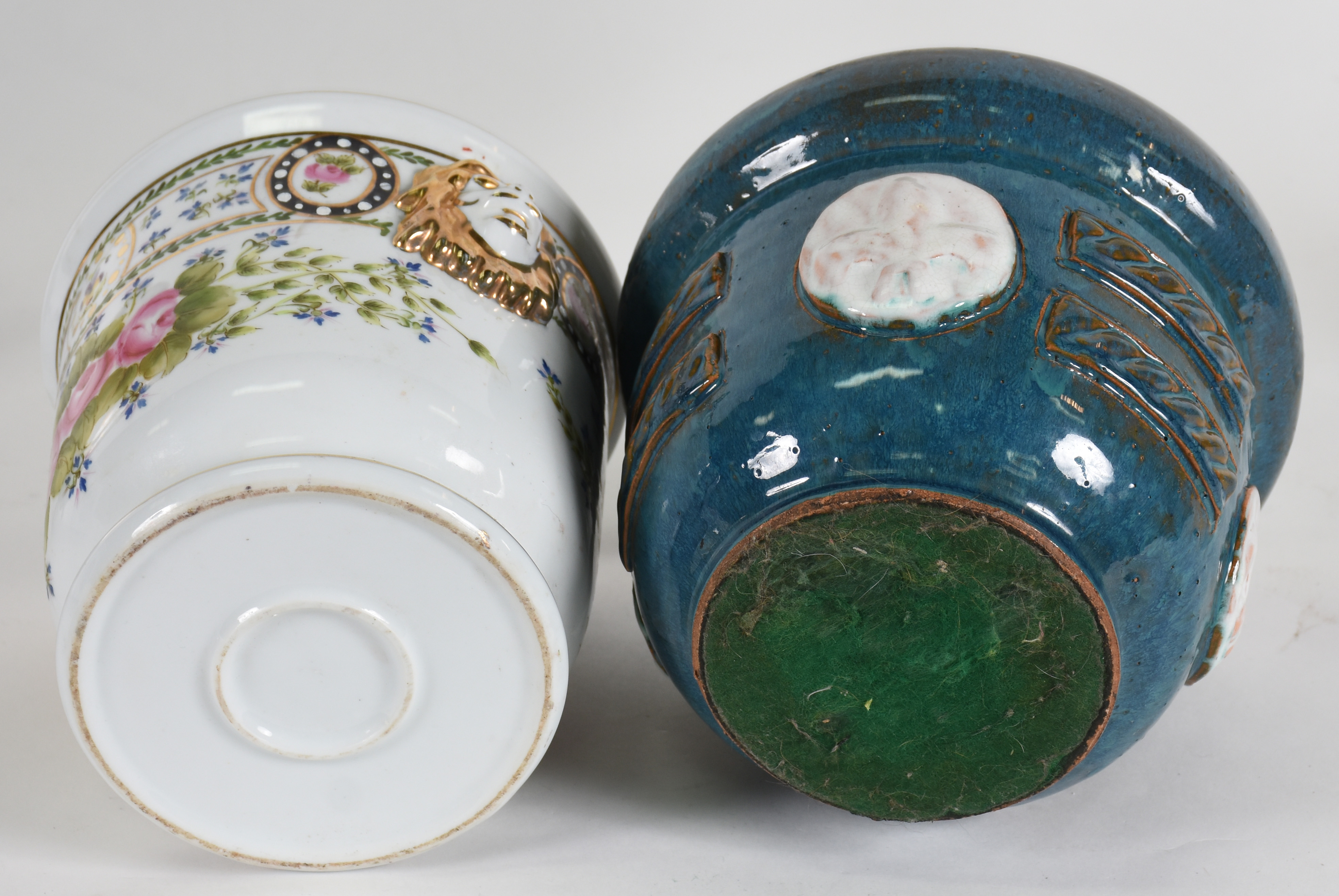 Três cachepots e prato de porcelana - foto 6 de 6