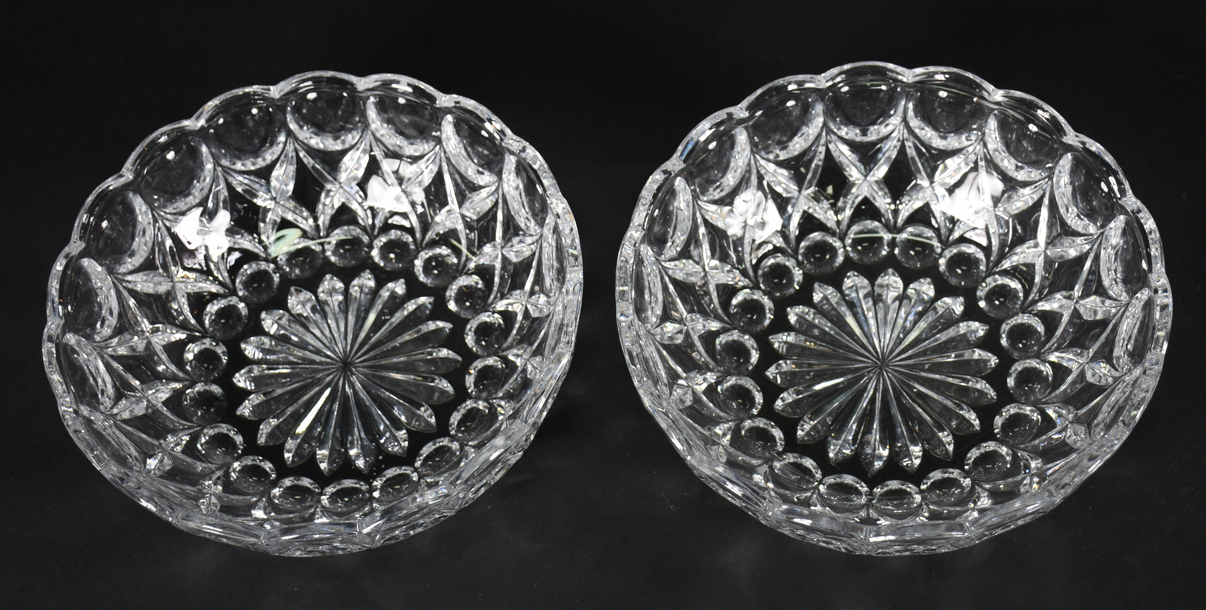 Par de bowls de cristal lapidado - foto 1 de 2