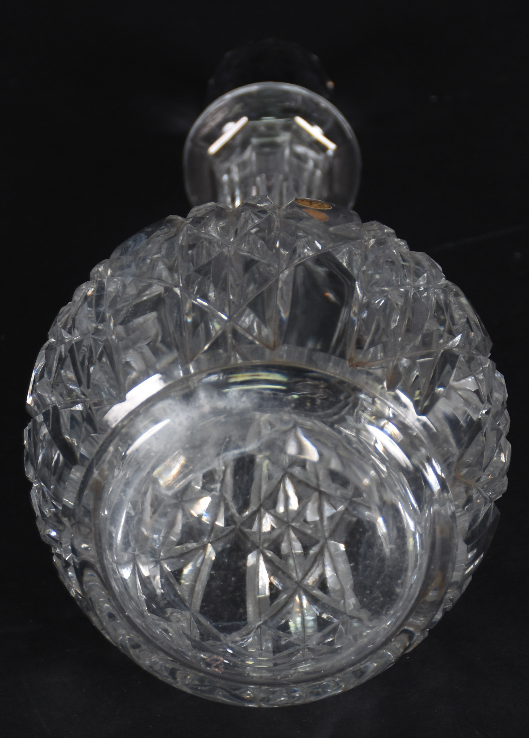 Garrafa de cristal lapidado - foto 3 de 3