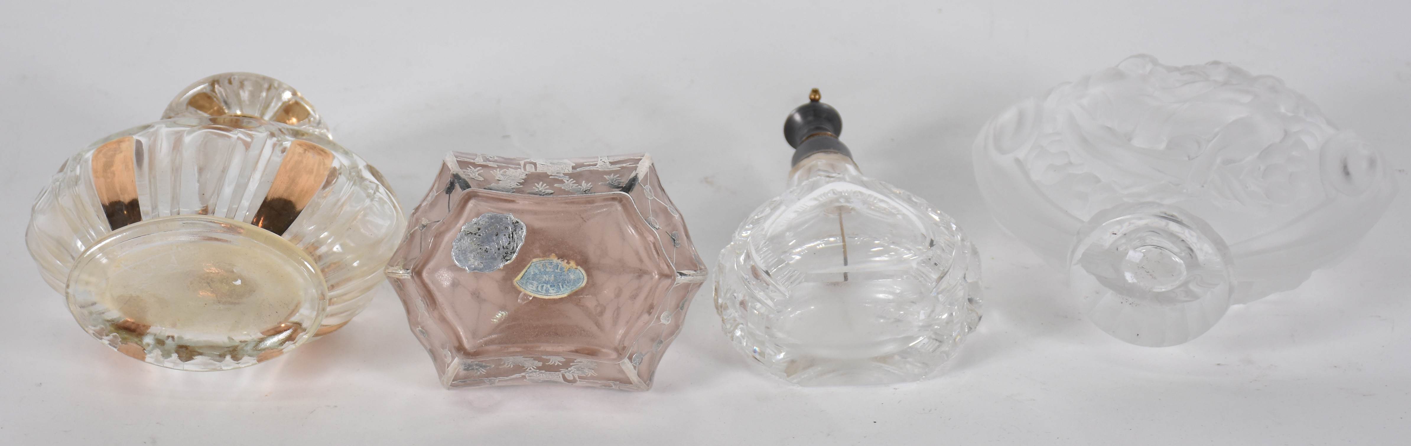 Quatro perfumeiros diversos - foto 3 de 3