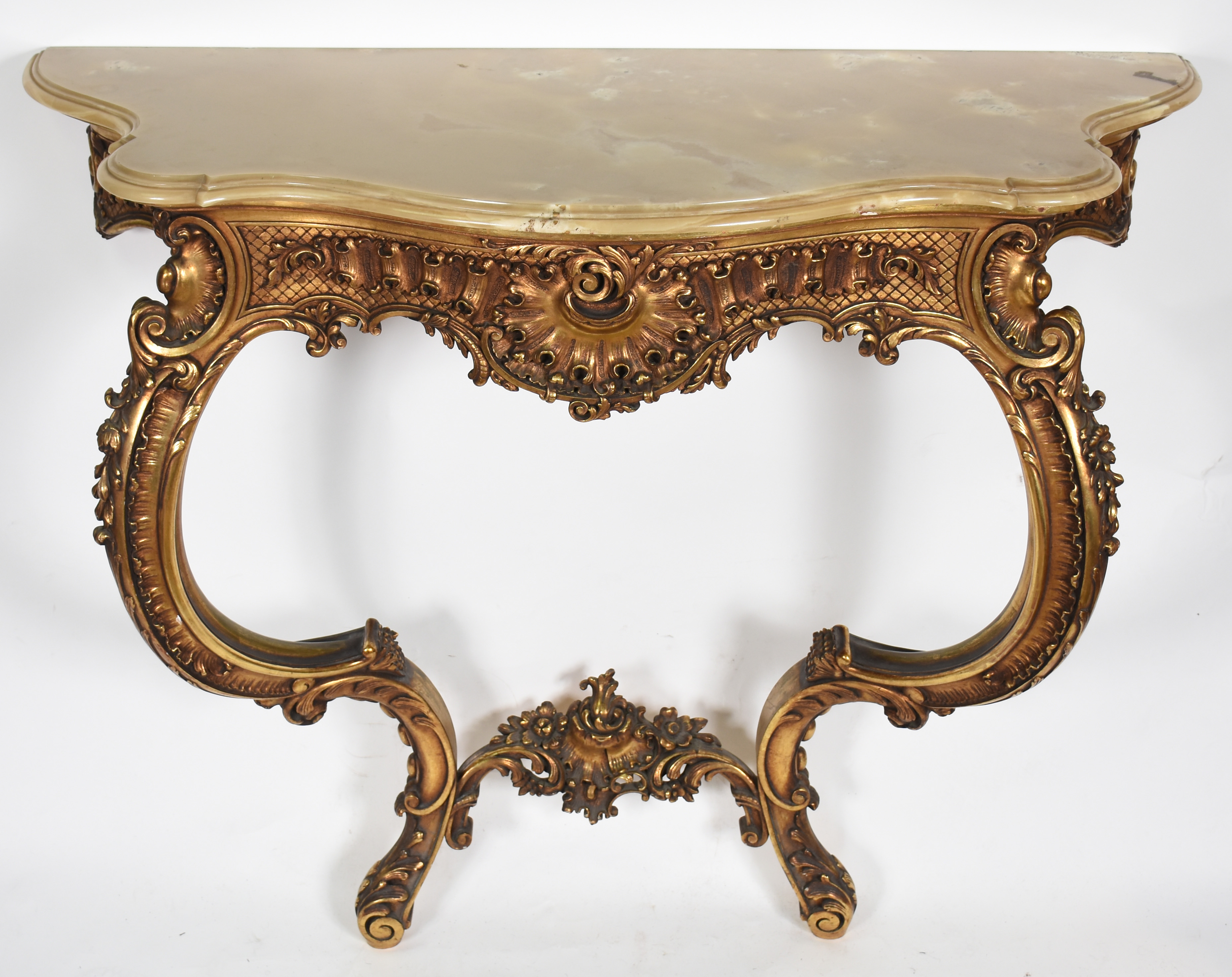 Belíssimo Console de parede em madeira ricamente entalhada e dourada... - foto 1 de 3