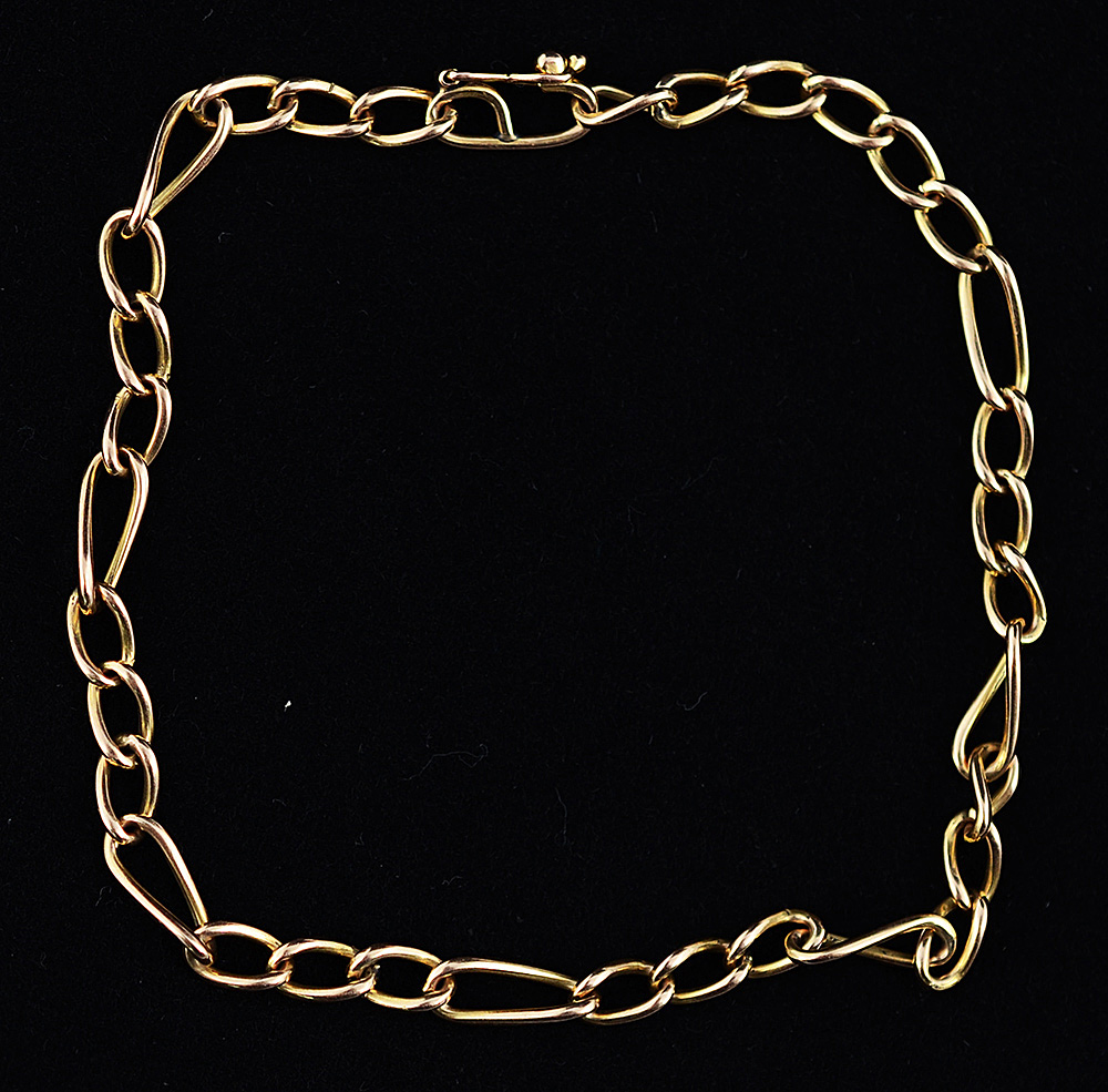 Pulseira em ouro 18 k modelo corrente. Peso total 8,3 g - Comprimento...