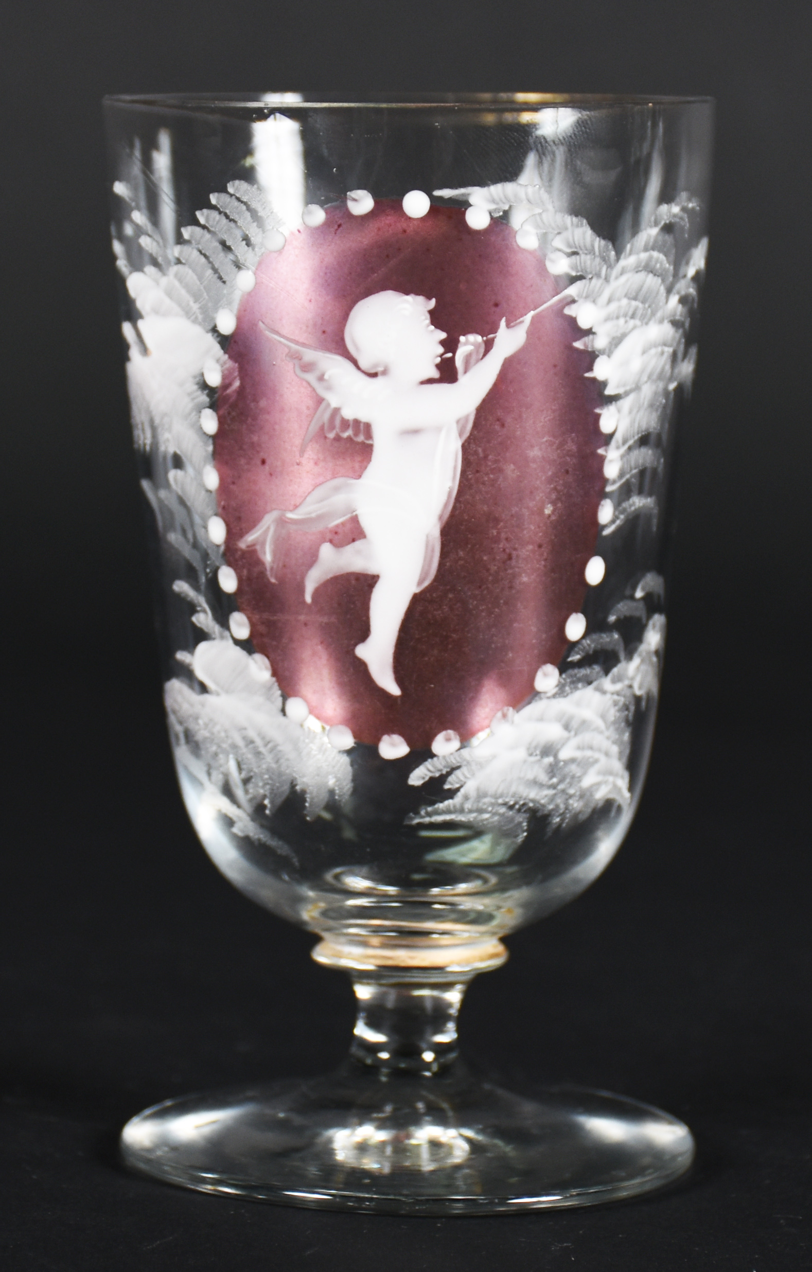 Copo de cristal com pintura esmaltada de anjo flaustista "MARY... - foto 1 de 3