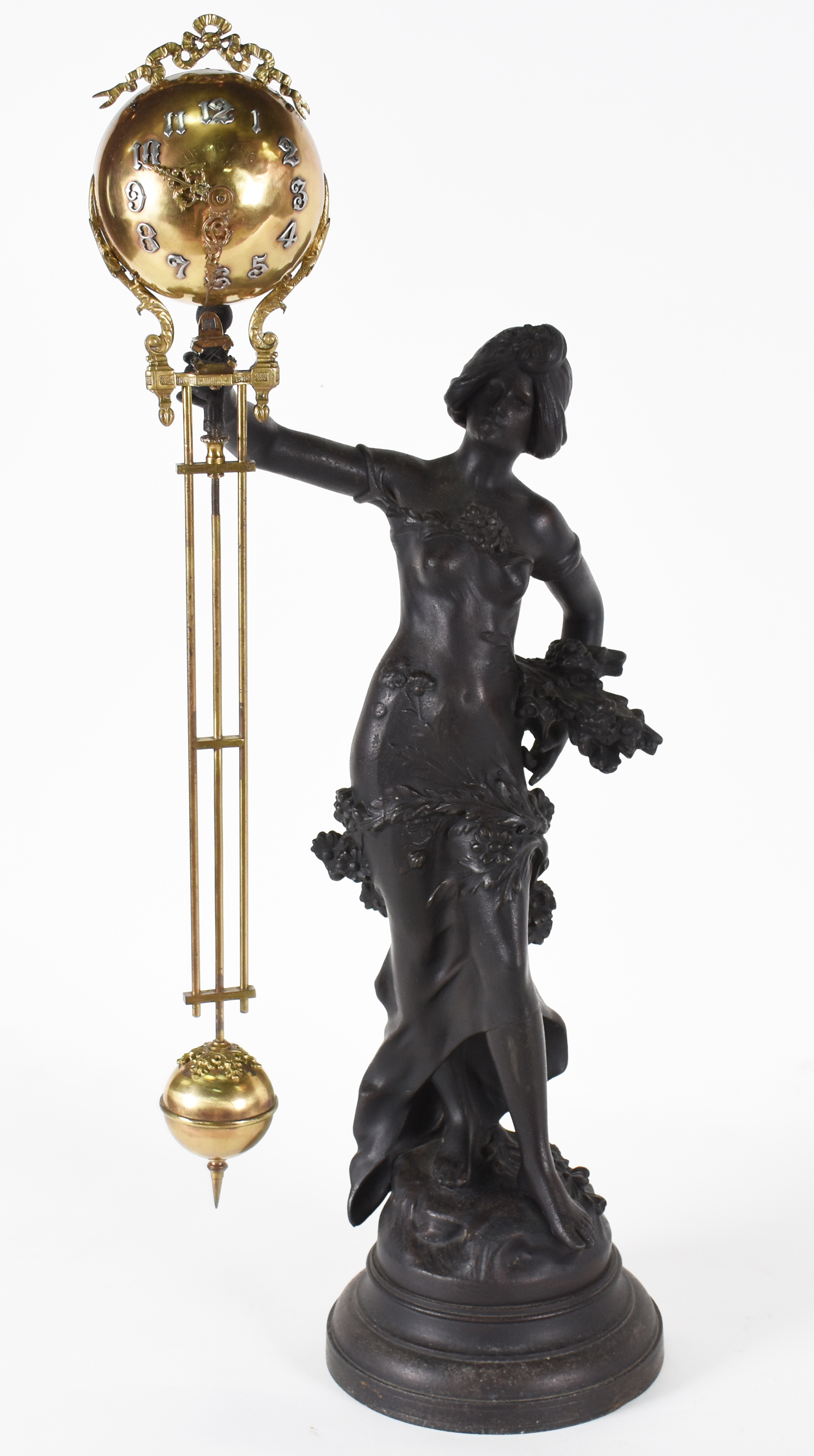 Relógio Suíço ( Barão de Ipiabas 1870) Representando figura feminina... - foto 1 de 5