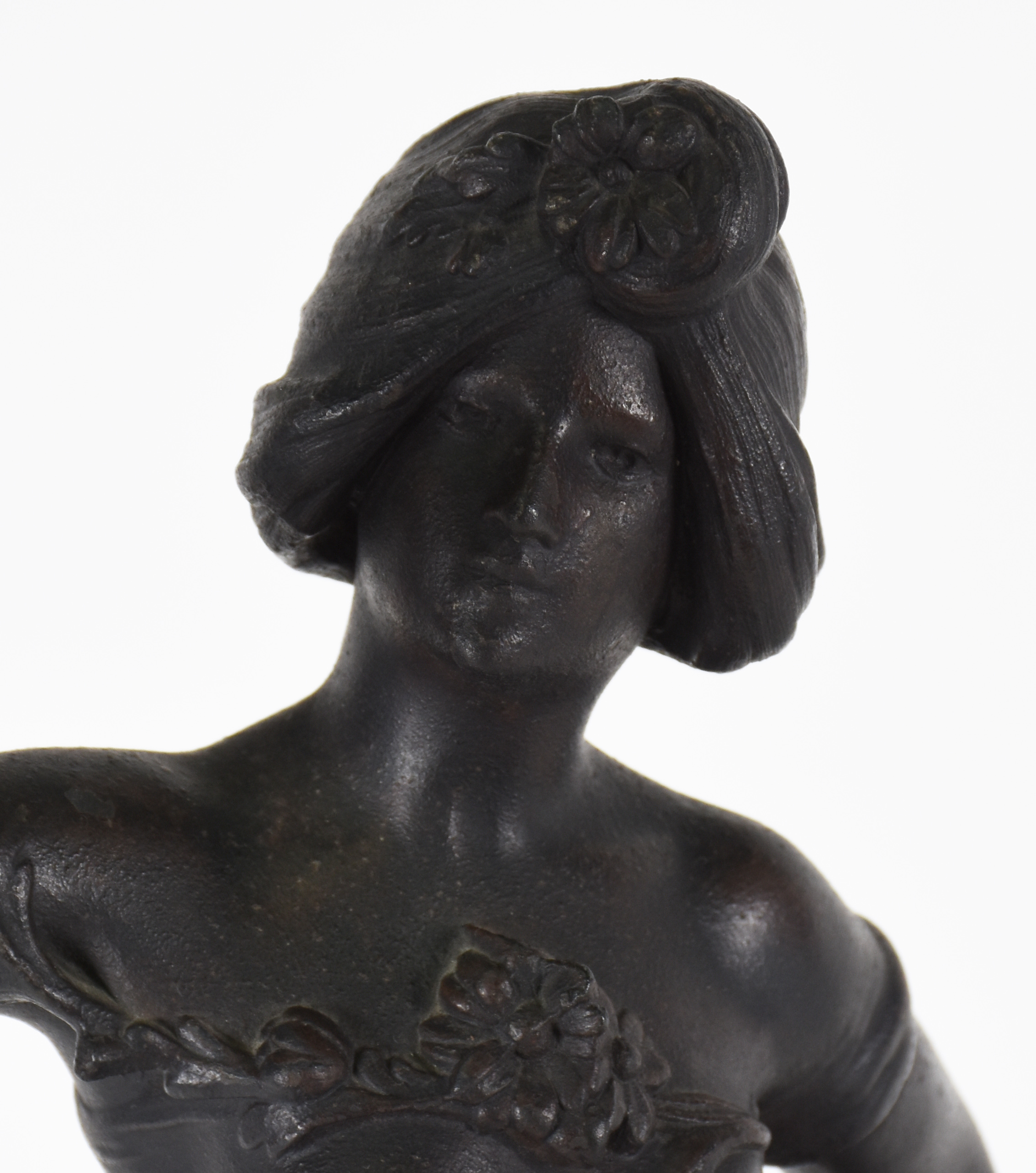 Relógio Suíço ( Barão de Ipiabas 1870) Representando figura feminina... - foto 3 de 5