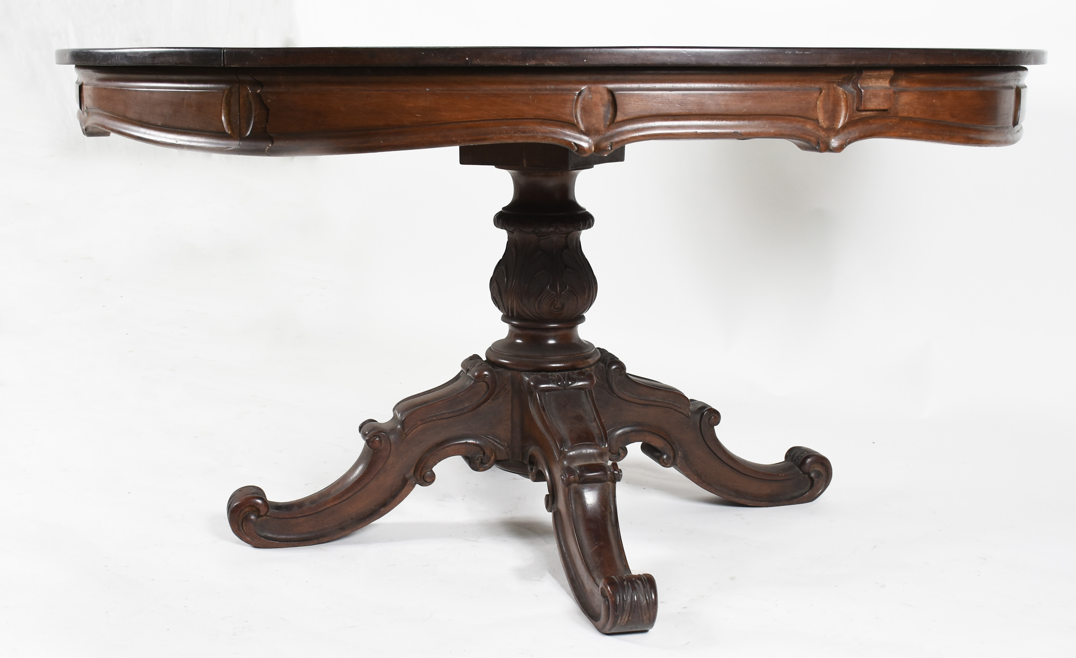 Mesa de jantar de madeira nobre, tampo redondo ( 1,40 cm fechada) com... - foto 3 de 6