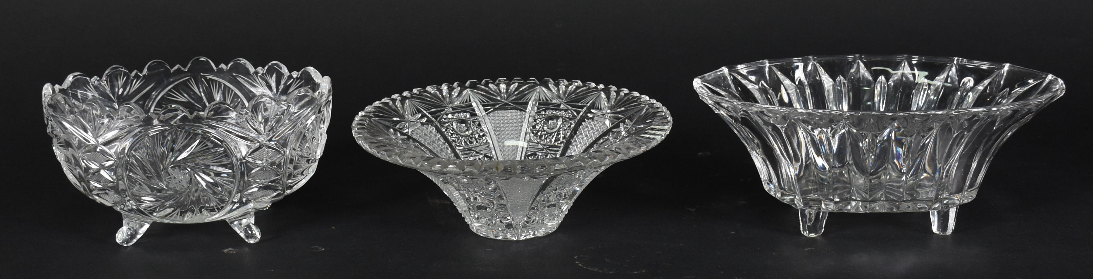 Três fruteiras de cristal lapidado, diversos modelos. - foto 1 de 3