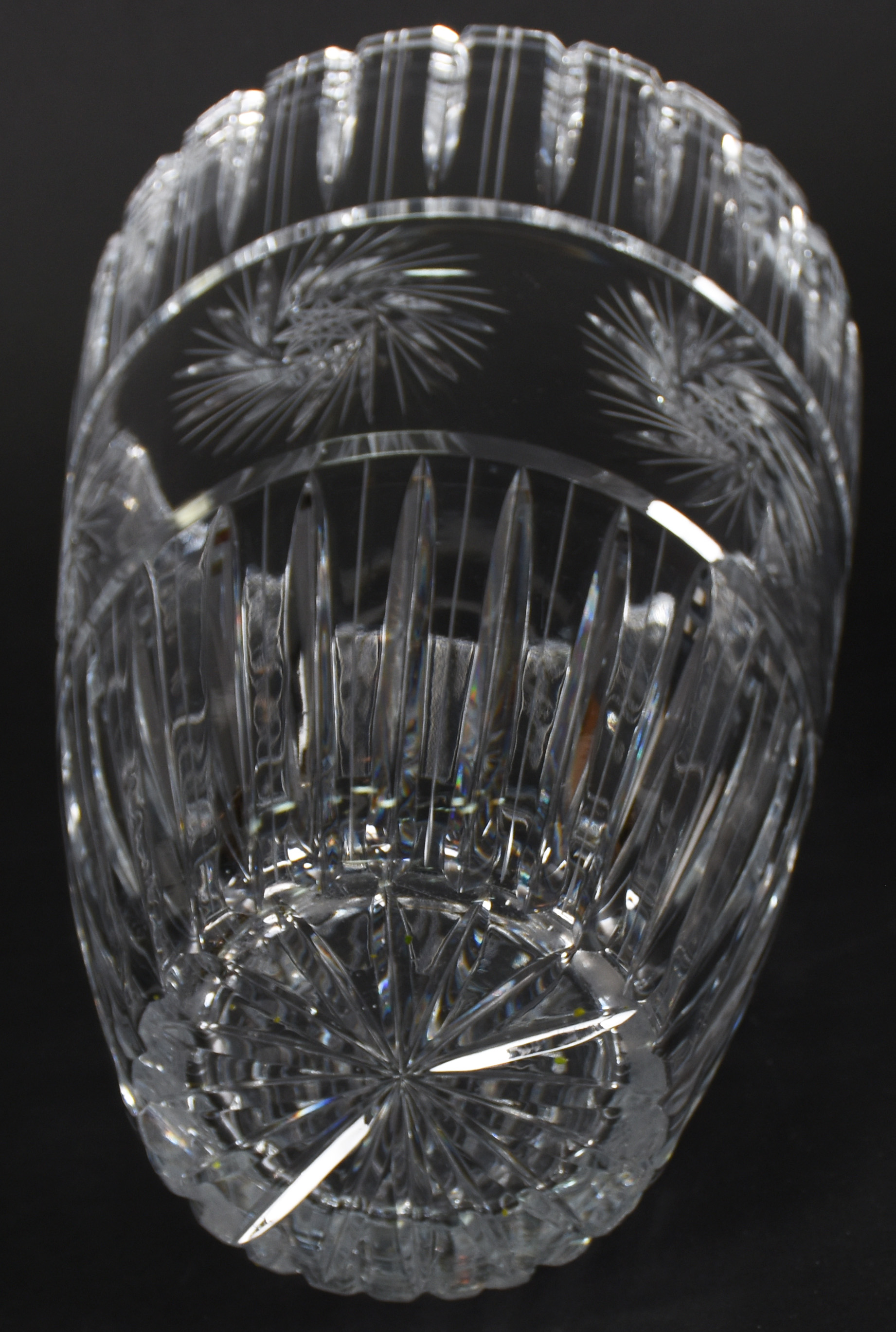 Vaso em cristal da Bohemia lapidado - foto 3 de 3