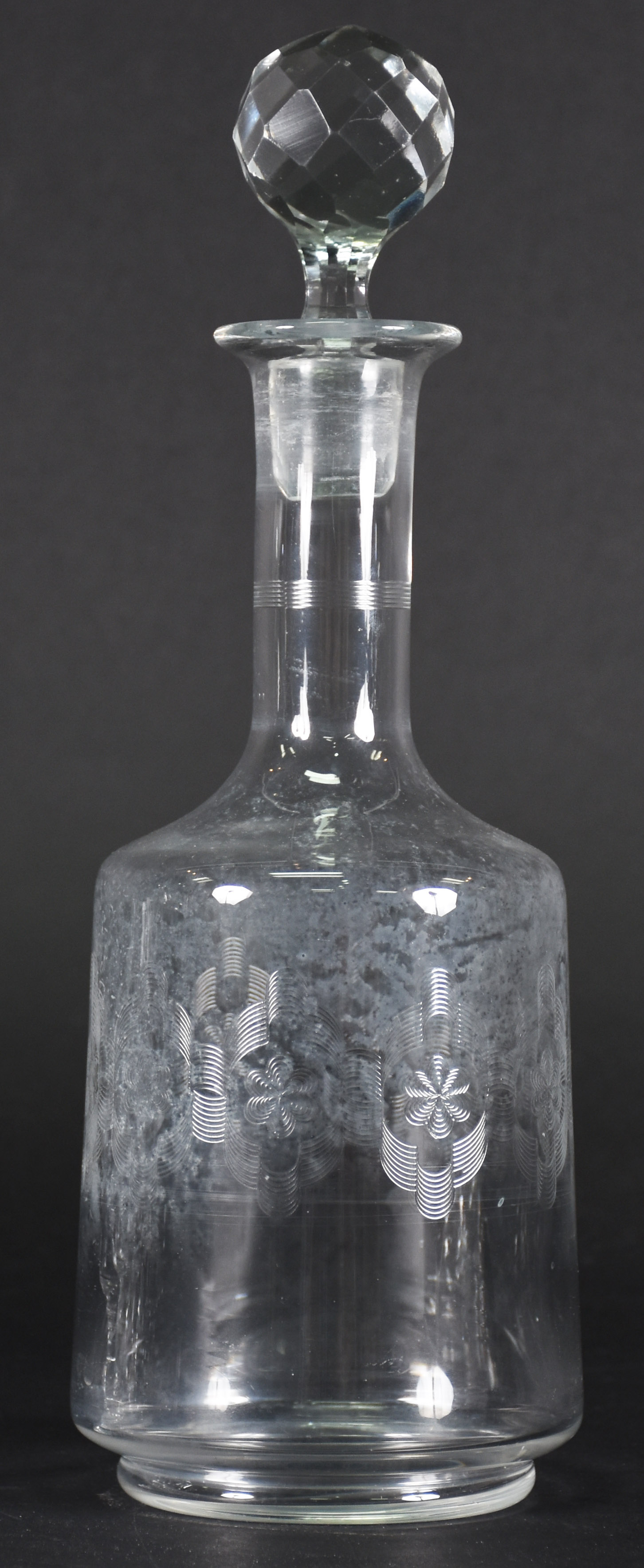 Conjunto de cristal lavrado com flores , composto de licoreira (com... - foto 4 de 4