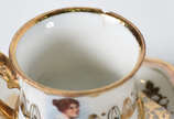 Aparelho de chá e café de porcelana Otto , comp... - Aparelho de chá e café de porcelana Otto , composto de 2 bules , leiteira , açucareiro , 12 xícaras para café com pires e 11 xícaras  para chá c...