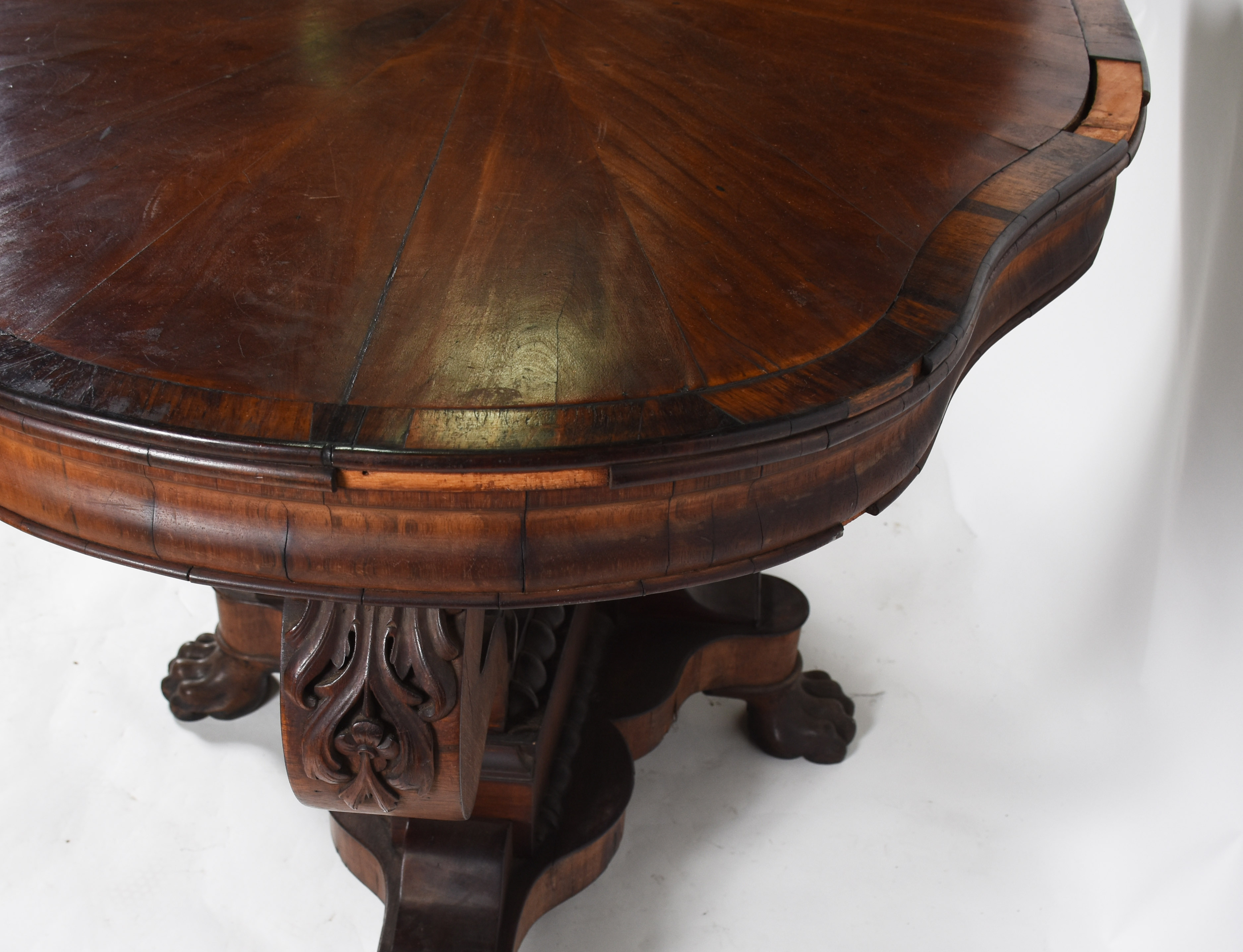 Belíssima Mesa de apresentação de madeira nobre , tampo no feitio... - foto 4 de 4