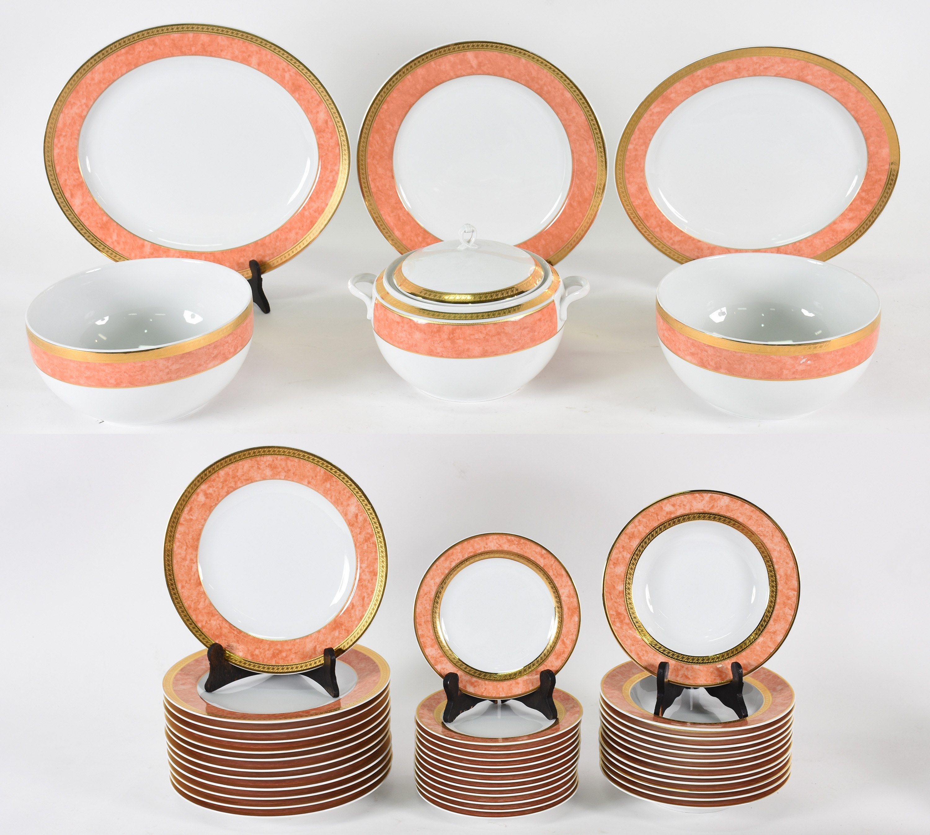 Aparelho de jantar porcelana Royal Kingston Thailand , composto de 12... - foto 1 de 2