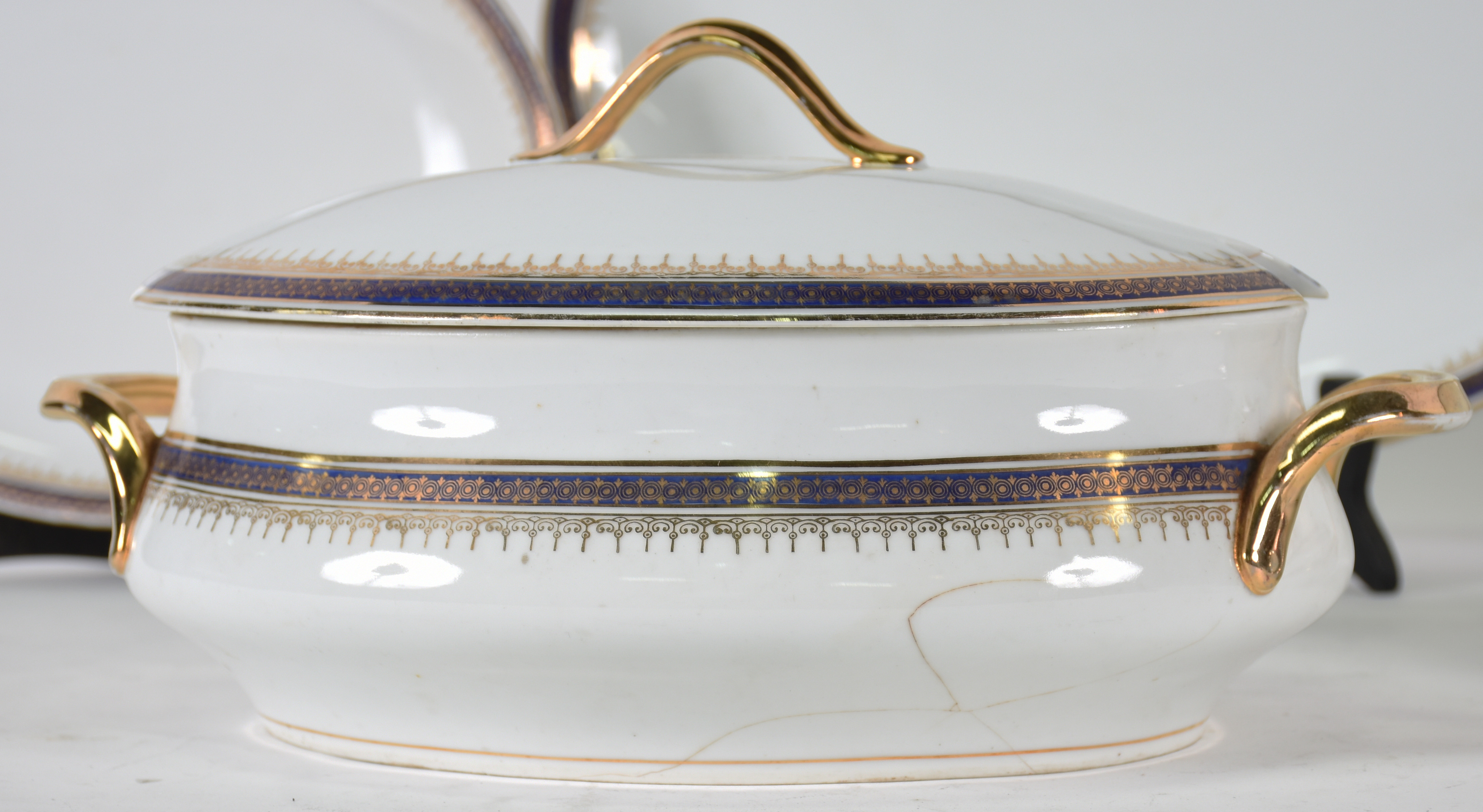Aparelho de jantar de porcelana Czechoslovekia , composto de 12... - foto 4 de 6