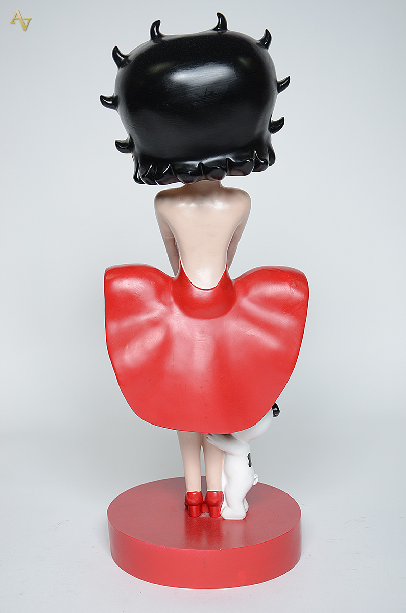 Betty Boop em resina, cabeça móvel. Altura 70 cm. - foto 2 de 2