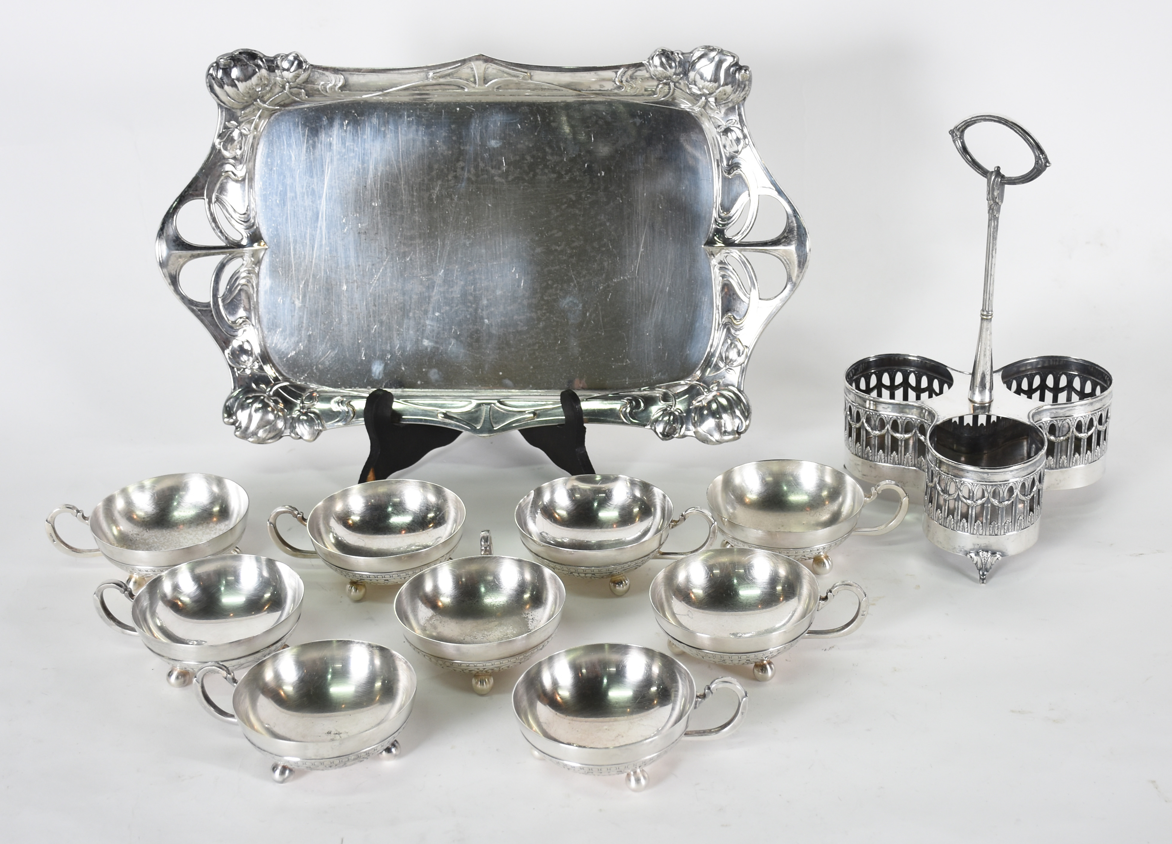 Diversas peças de metal prateado , sendo bandeja ART NOUVEAU WMF , 9... - foto 1 de 5