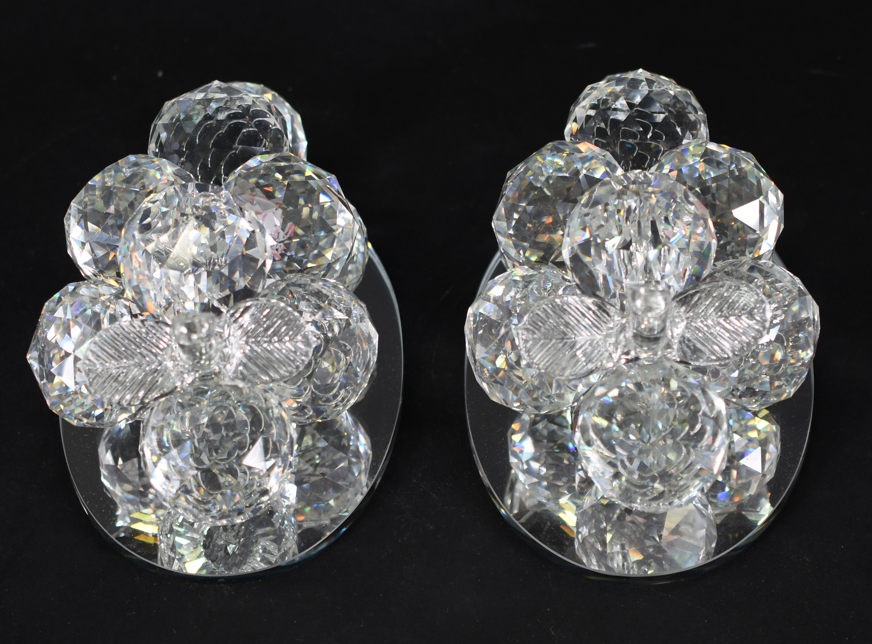 Par de enfeites de cristal em forma de cachos de uvas - foto 3 de 3
