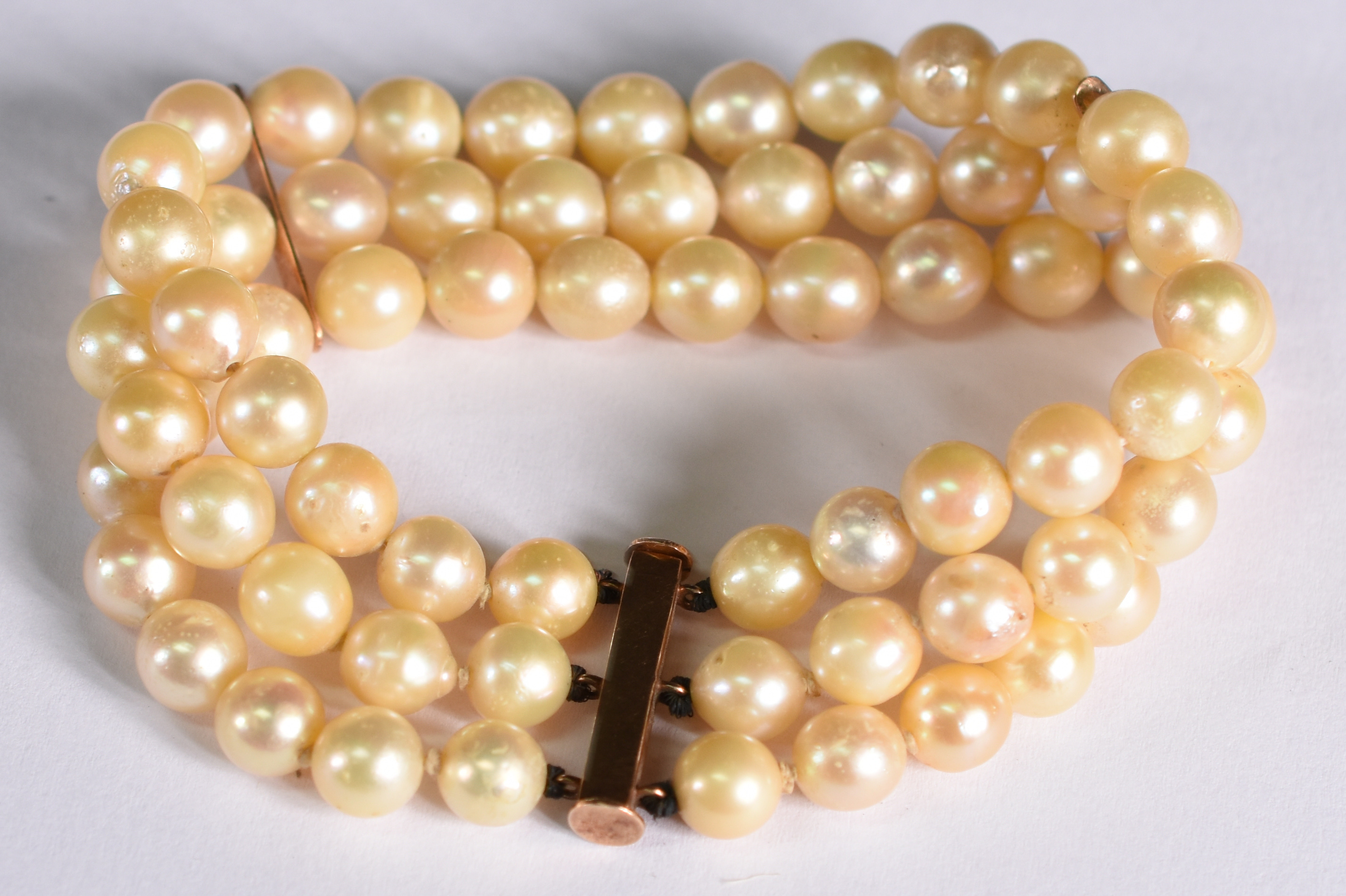 Pulseira de pérolas cultivadas com travas e fecho de ouro ( Por... - foto 1 de 2