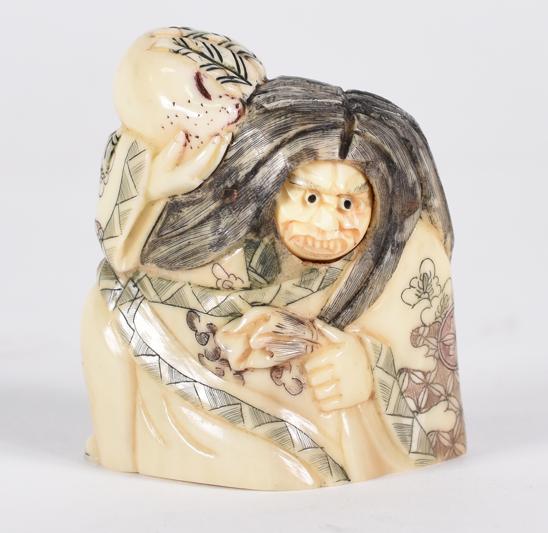 Netsuke de marfim , personagem teatro Kabuki, rosto móvel , assinado. - foto 2 de 4