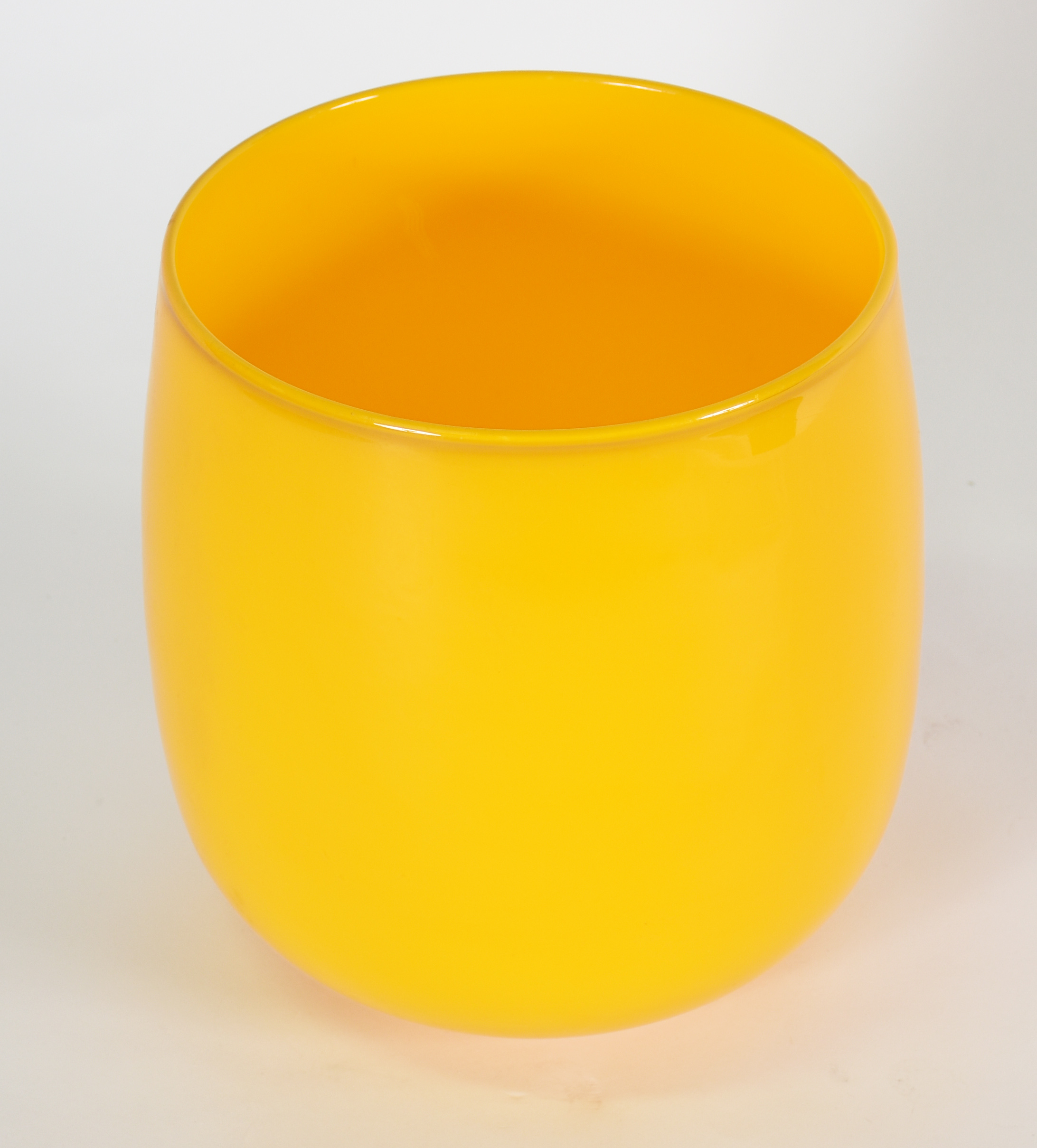 Vaso de vidro amarelo - foto 1 de 2