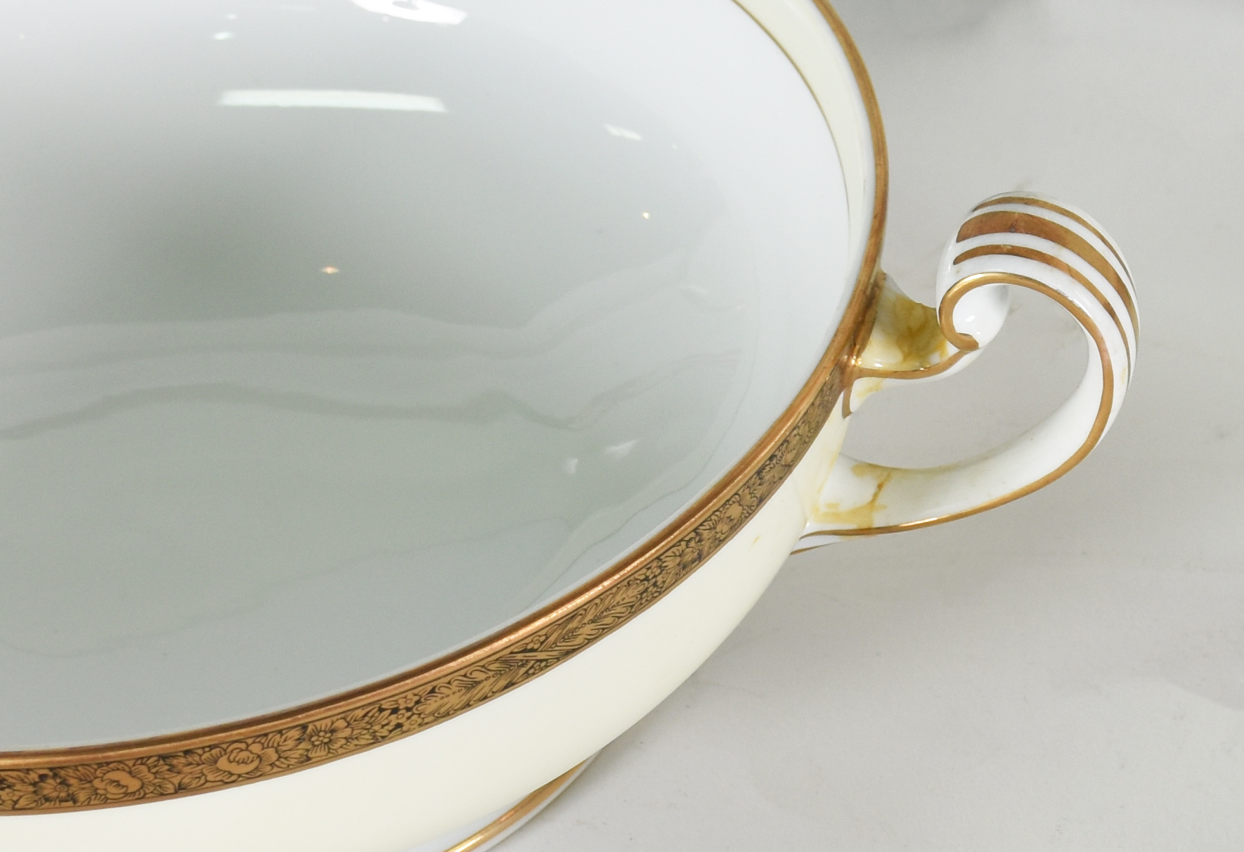 Aparelho de chá, café e jantar de porcelana Noritake , composto de 24... - foto 2 de 3