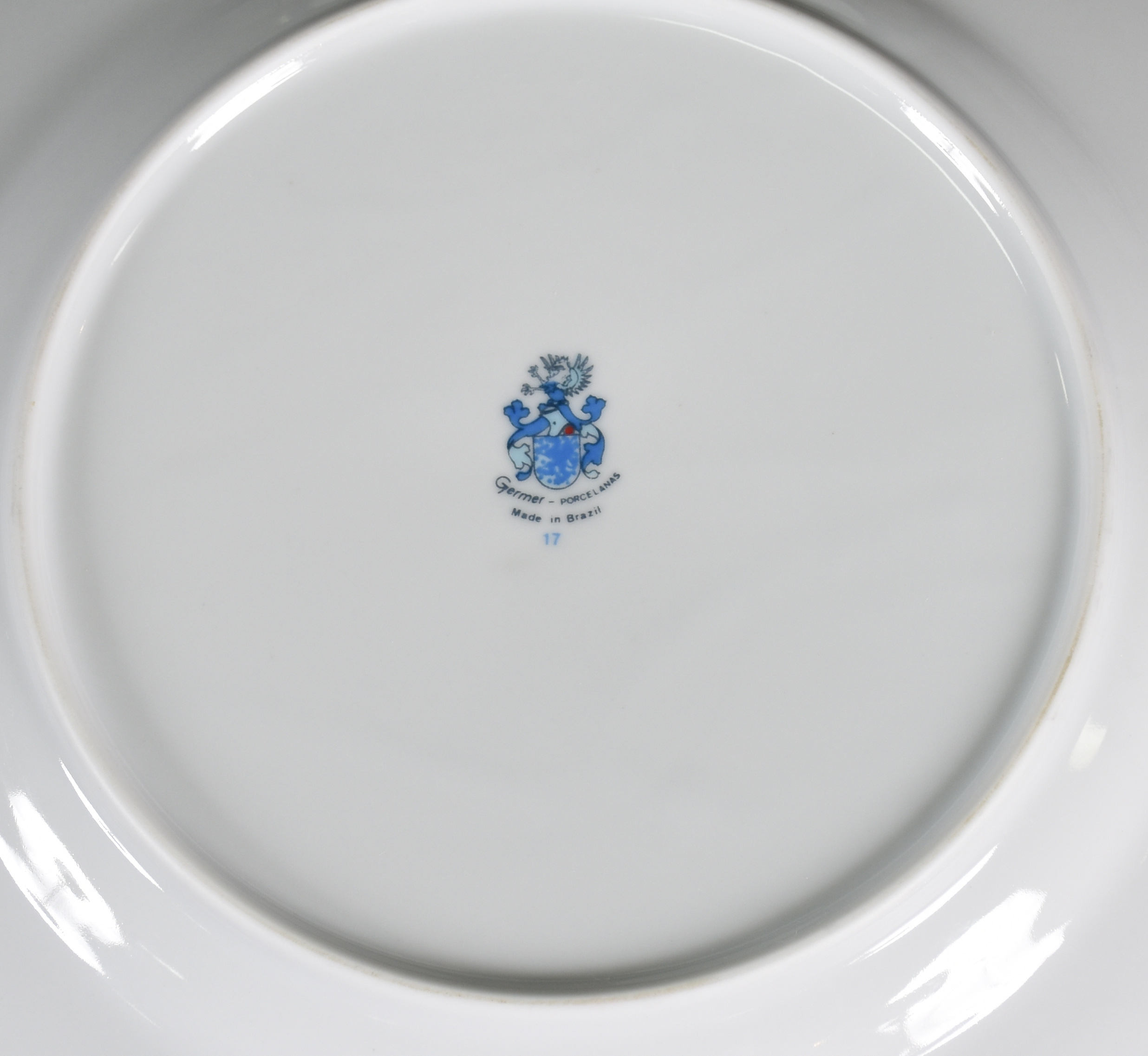 Aparelho de jantar , chá e café de porcelana Germer com borda azul... - foto 3 de 3