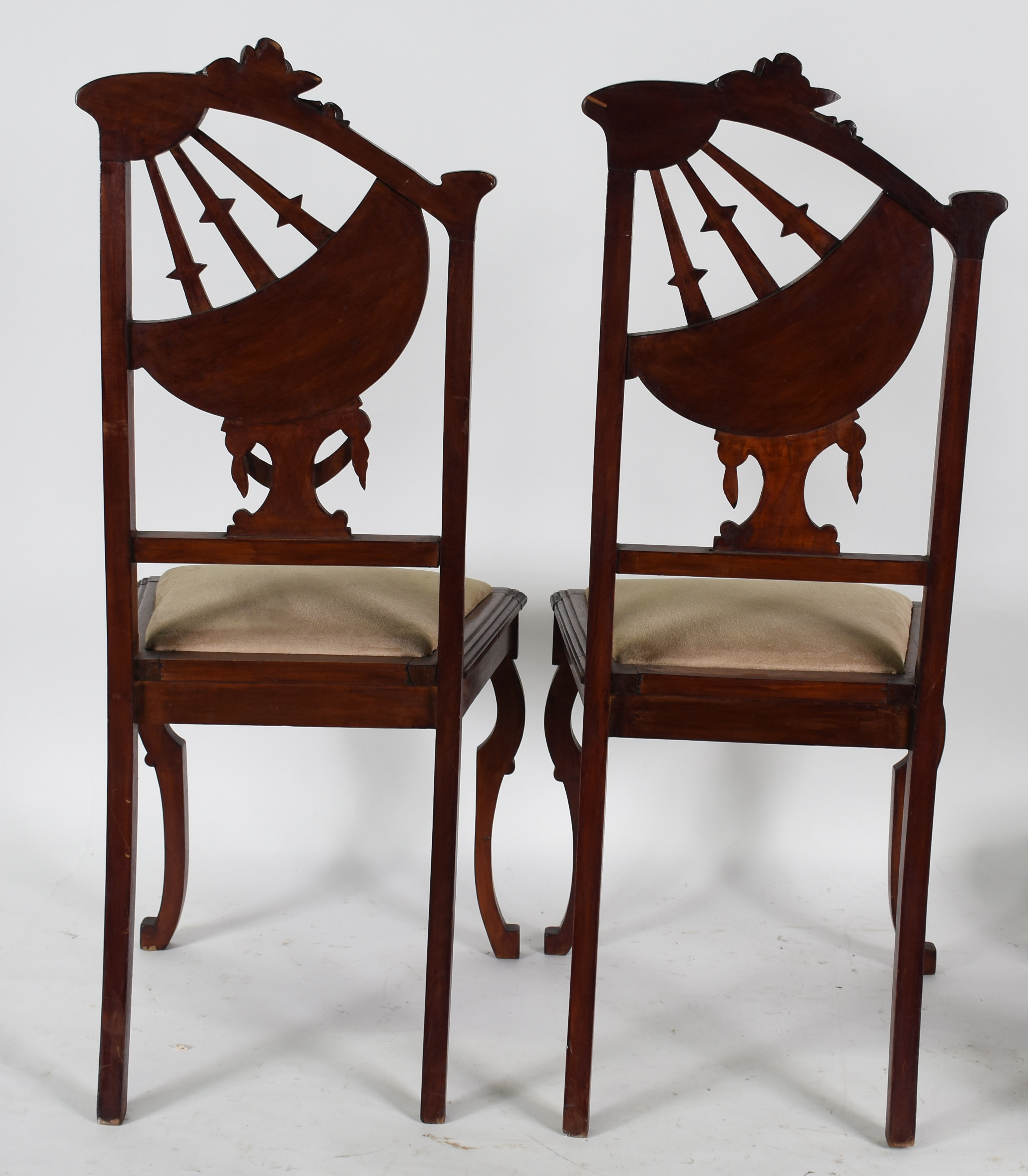 Par de cadeiras de madeira nobre, Art Nouveau, assentos estofados e... - foto 3 de 5