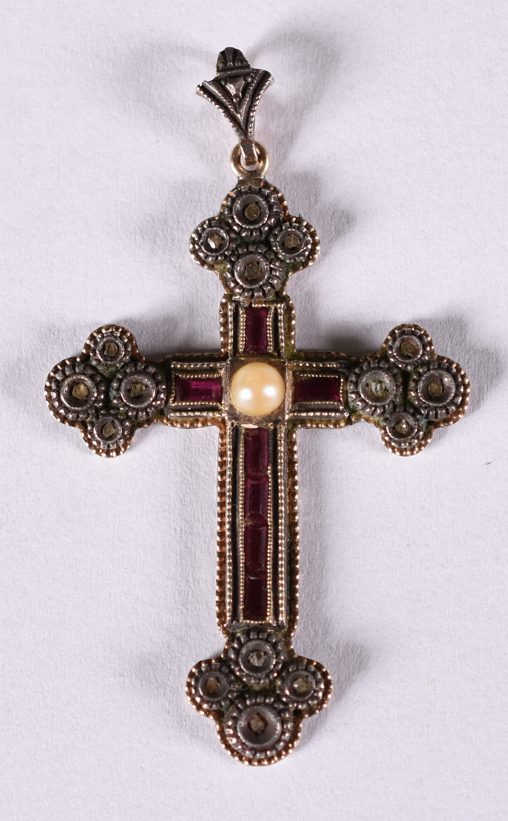 Pendente de cruz Singela Portuguesa , séc XIX em ouro e prata , ao... - foto 3 de 3