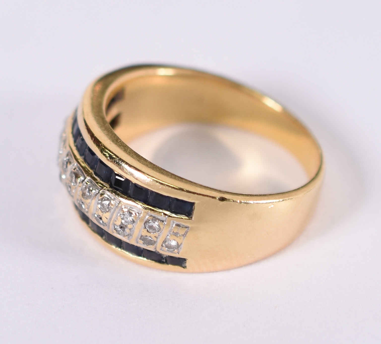 Anel de ouro amarelo com 22 brilhantes e topázios . Aro 13 ( por... - foto 2 de 4