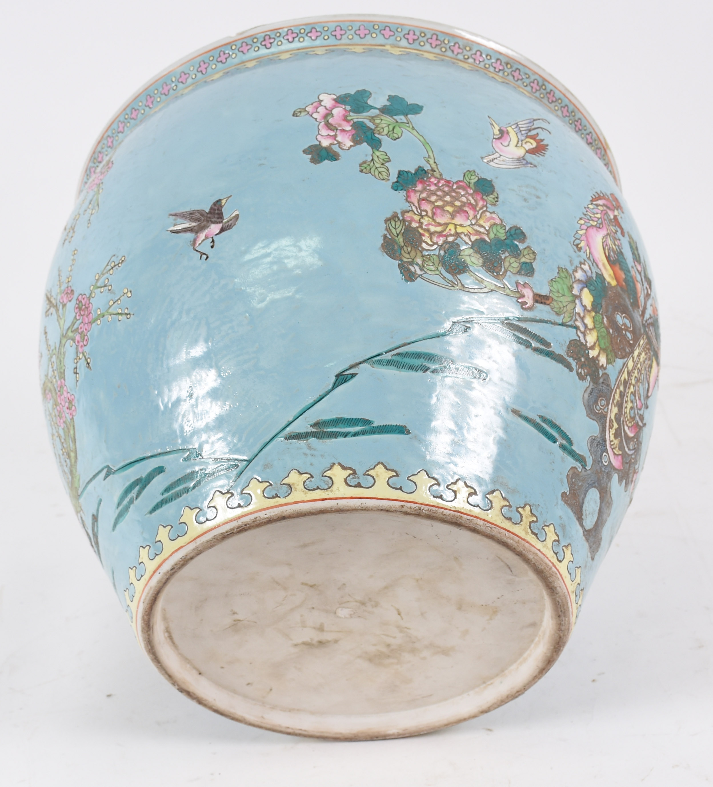 Aquário / cachepot de porcelana chinesa policromada, interior com... - foto 4 de 6