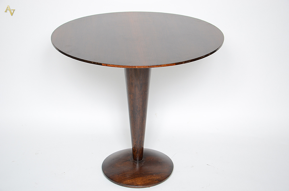 Gueridon de jacarandá medindo diâmetro 86 altura 72 cm. - foto 1 de 2